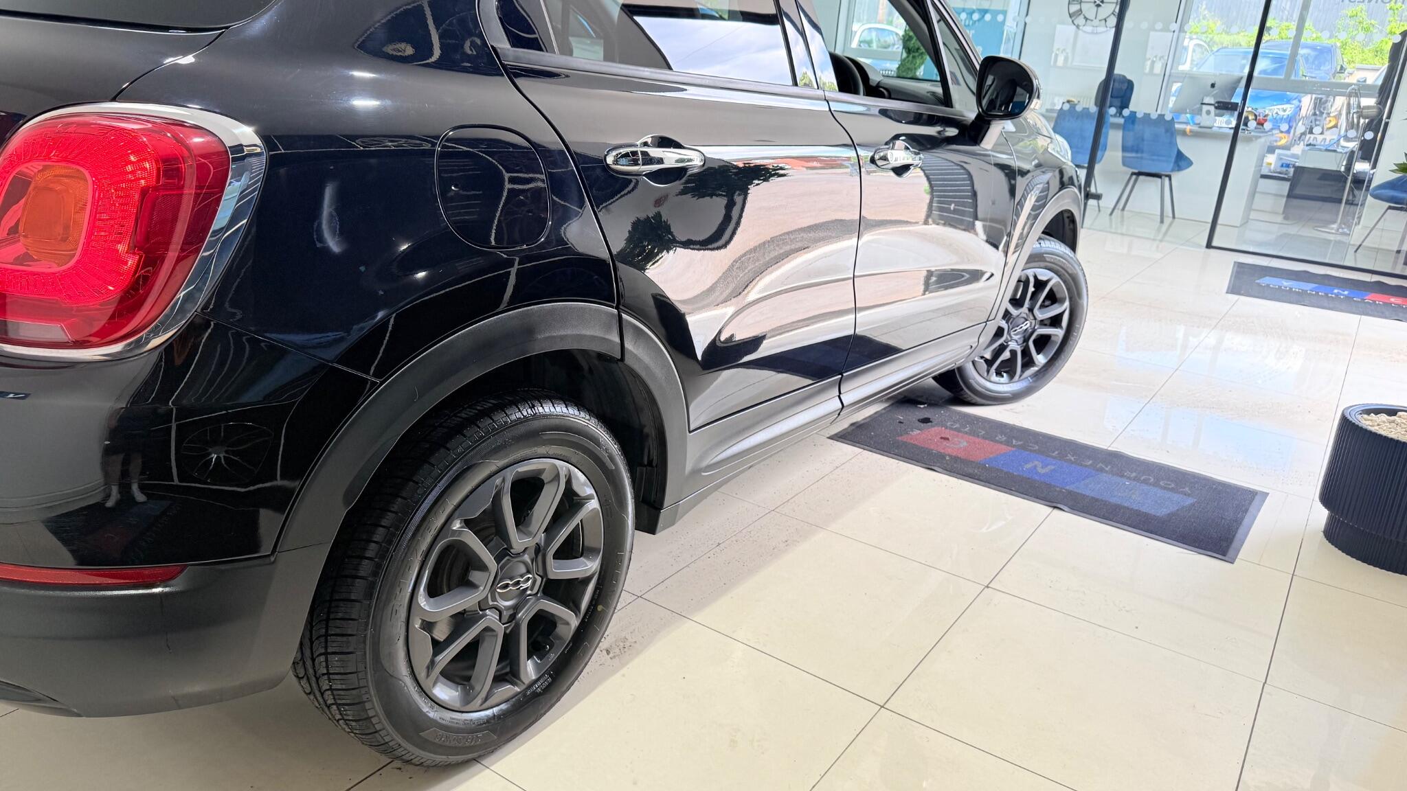 Fiat 500X view 17