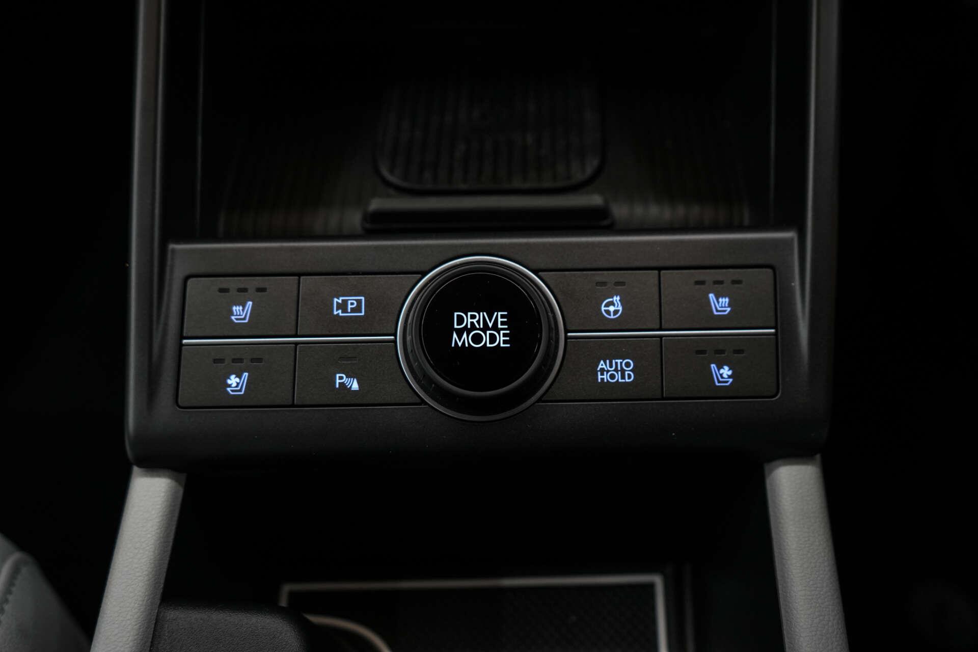 Hyundai Kona view 30