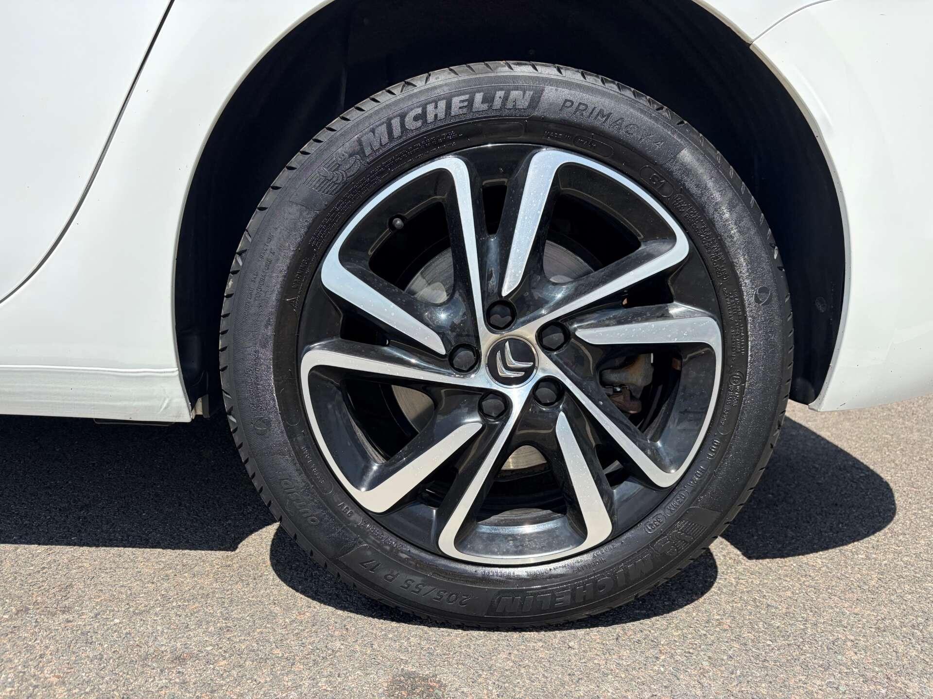 Citroen Grand C4 Spacetourer view 10