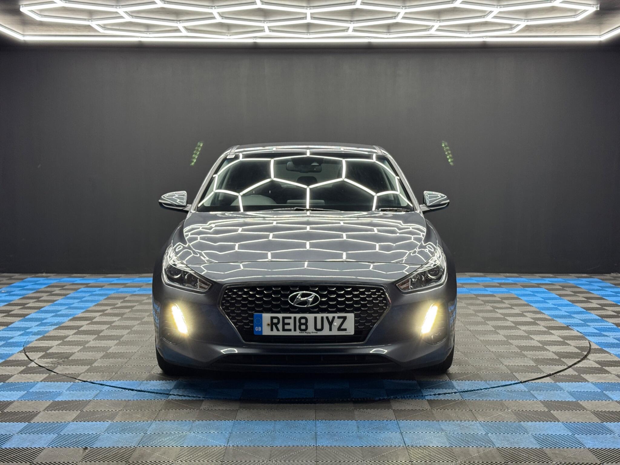 Hyundai i30 view 2