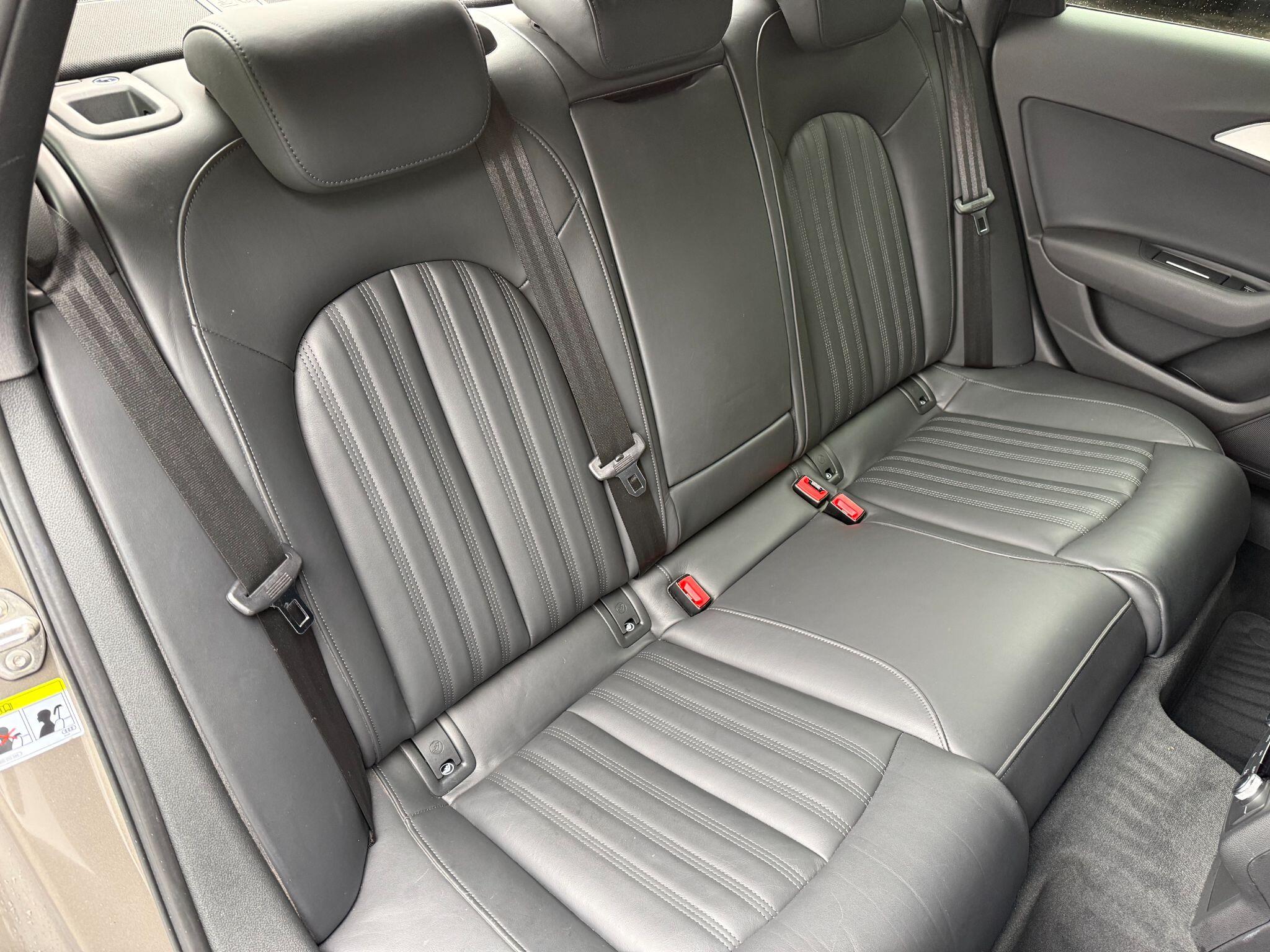 Audi A6 view 17