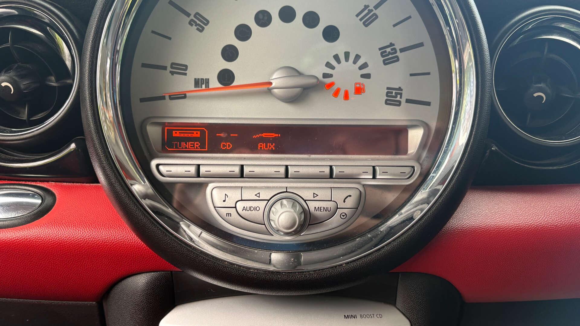 Mini Hatch view 20