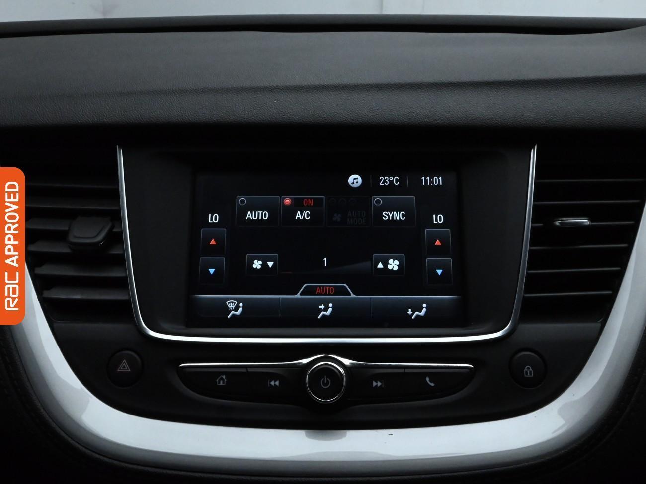 Vauxhall Grandland X view 16