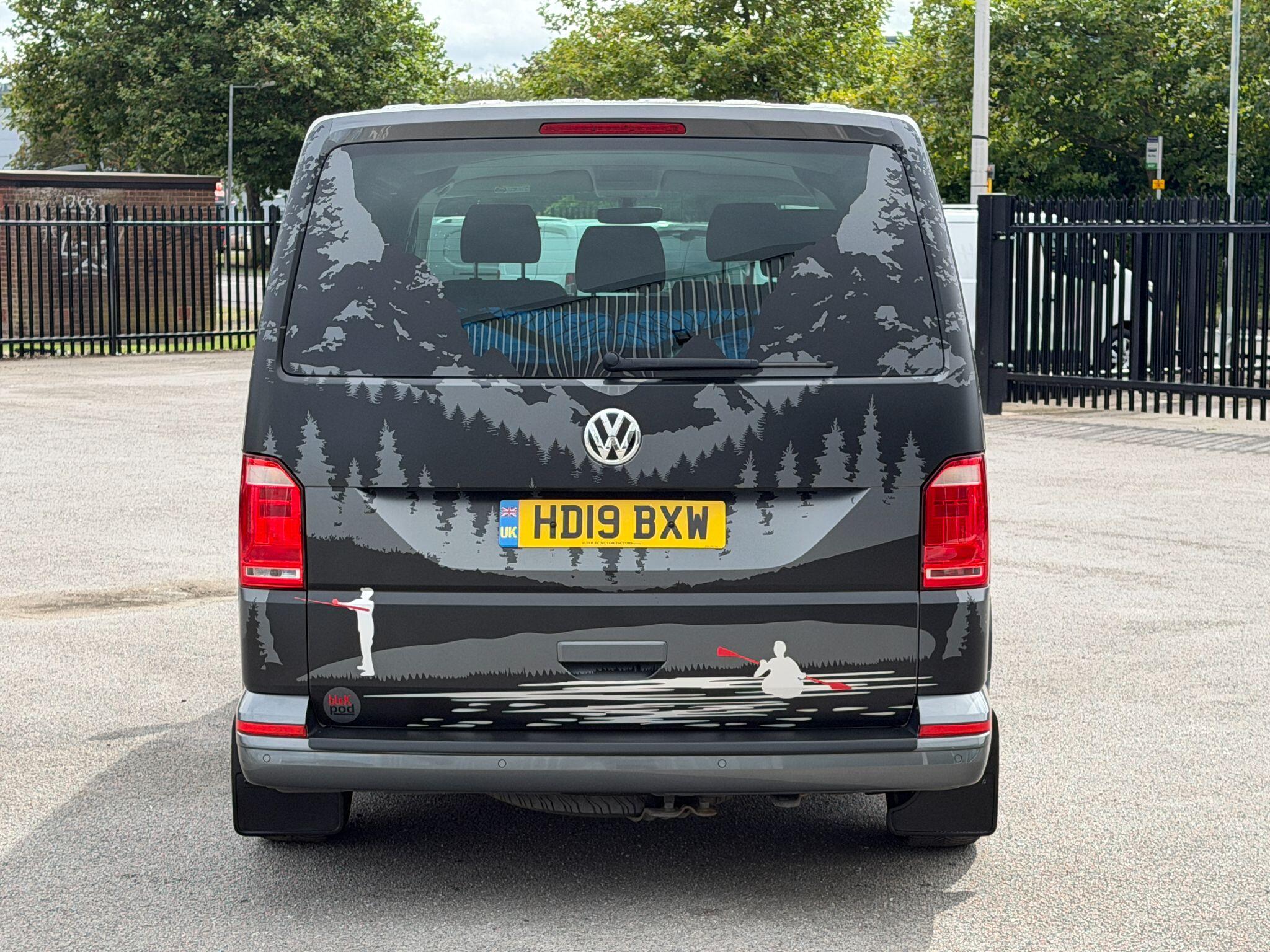 Volkswagen Transporter view 35