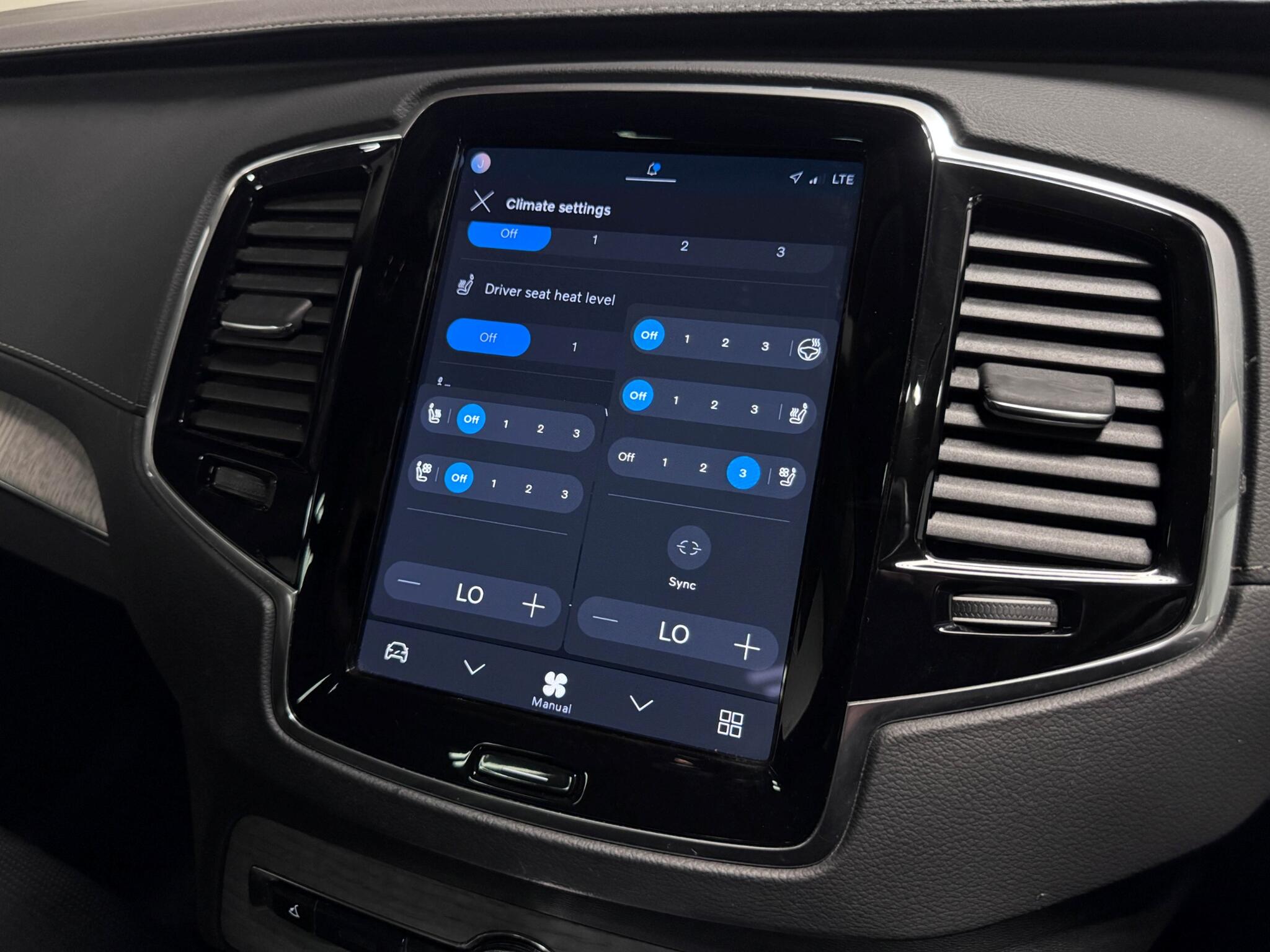 Volvo XC90 view 55