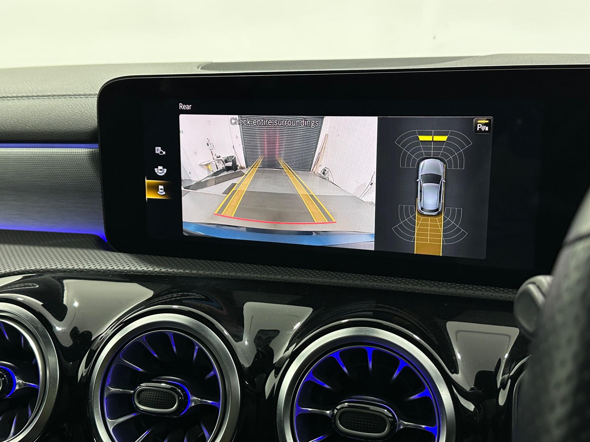 Mercedes-Benz A-Class view 25
