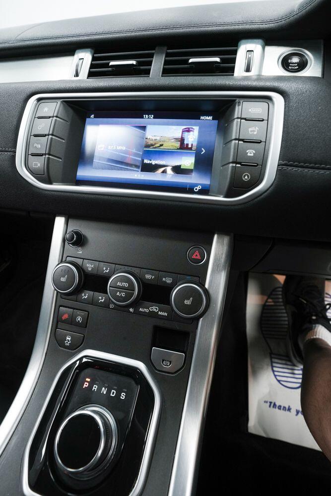 Land Rover Range Rover Evoque view 19