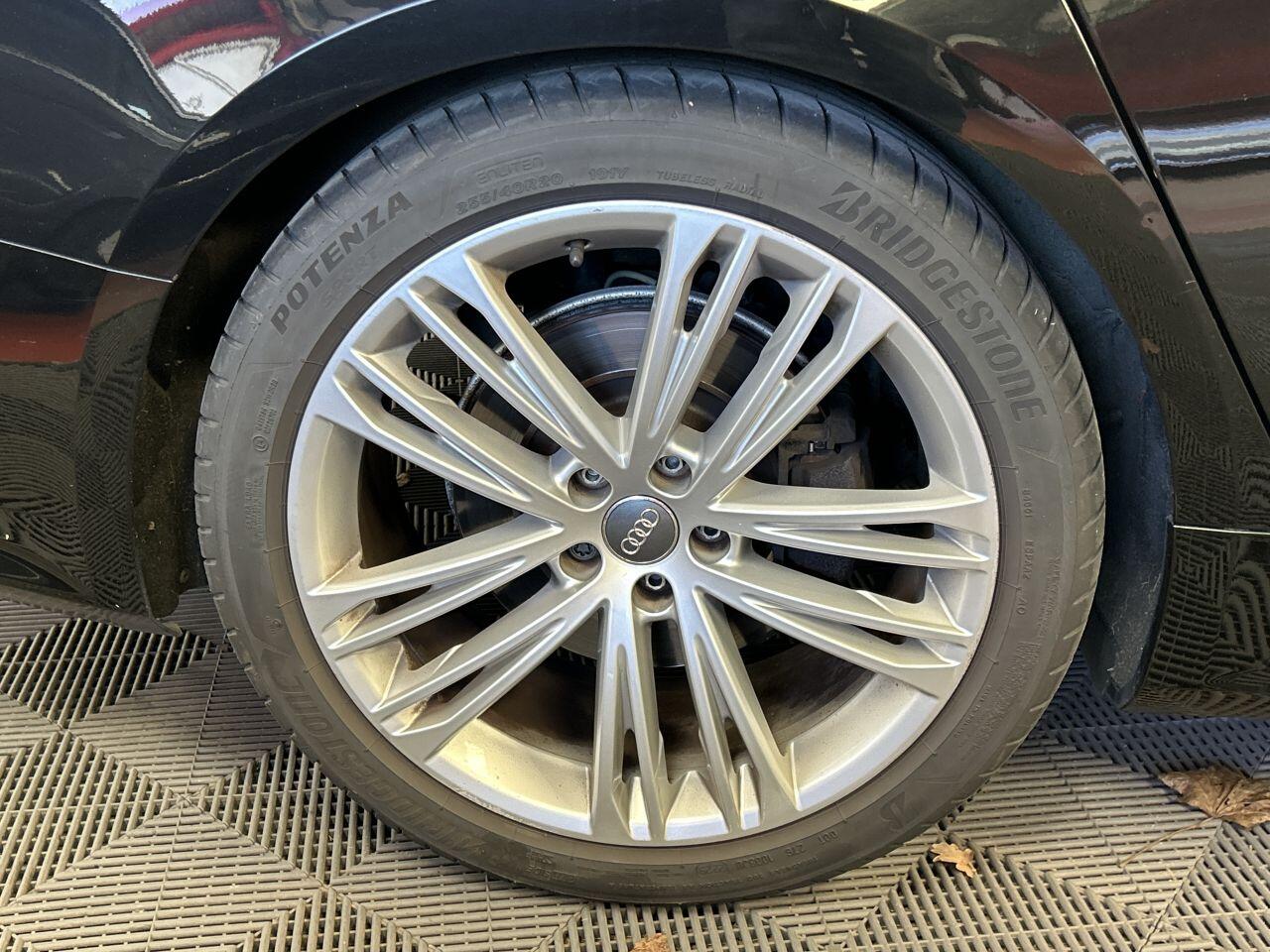 Audi A7 view 24