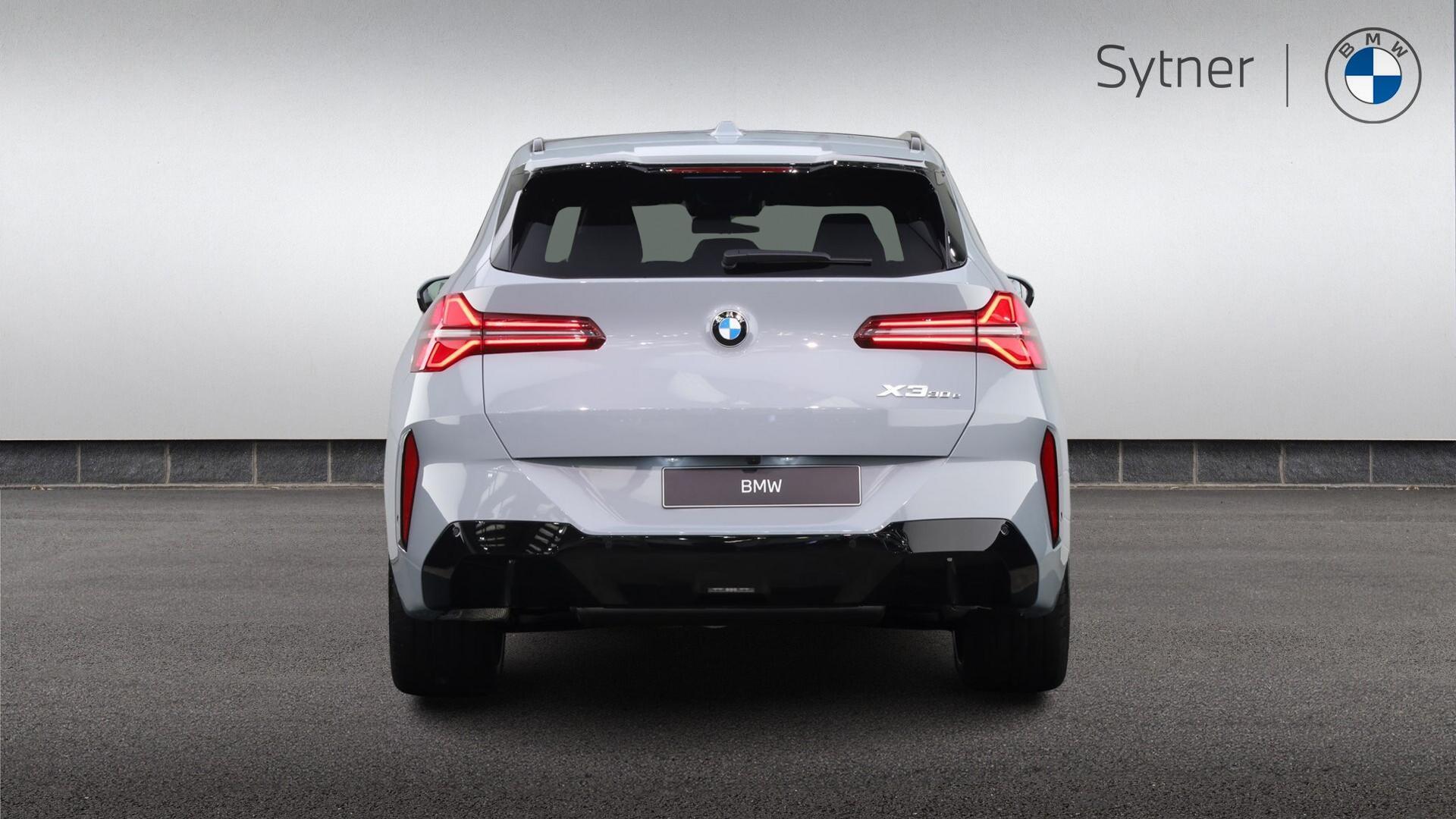 BMW X3 view 15