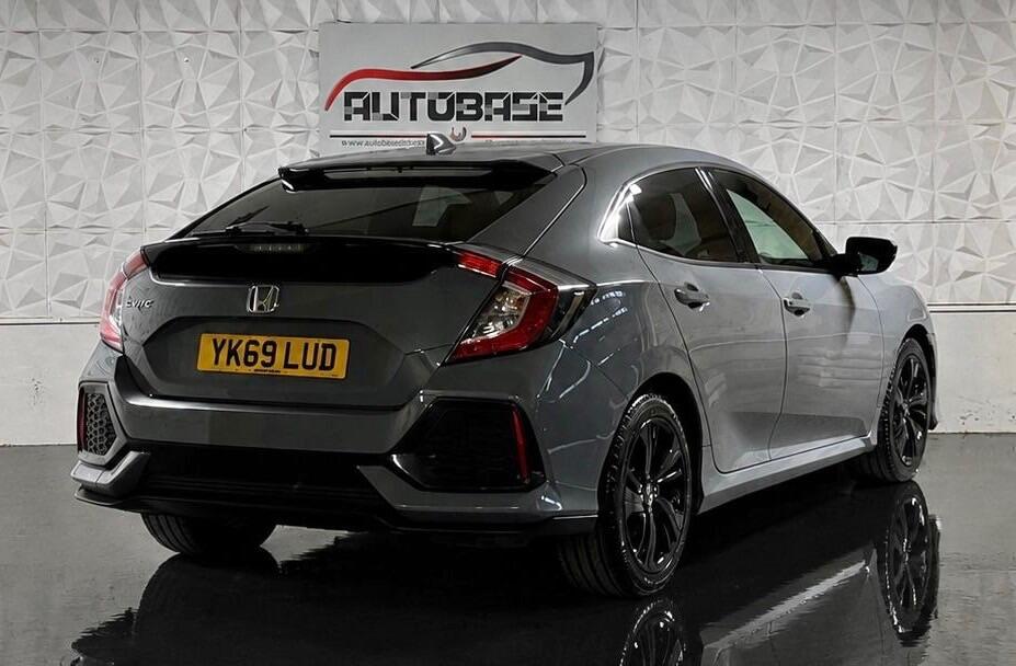 Honda Civic view 9