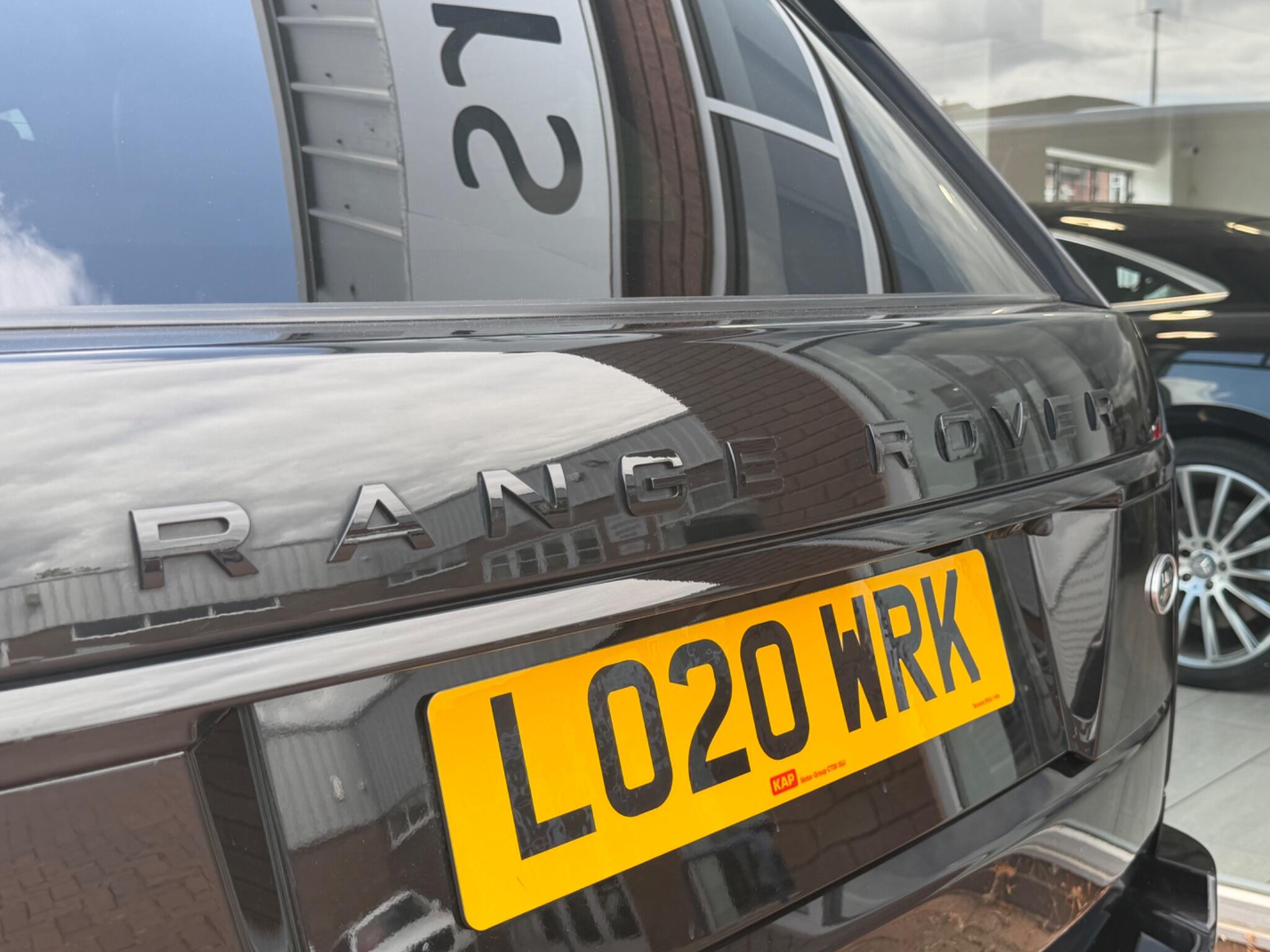 Land Rover Range Rover view 36