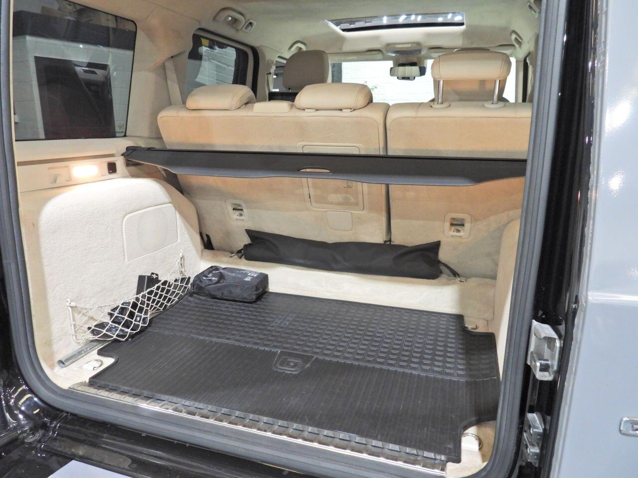 Mercedes-Benz G-Class view 30