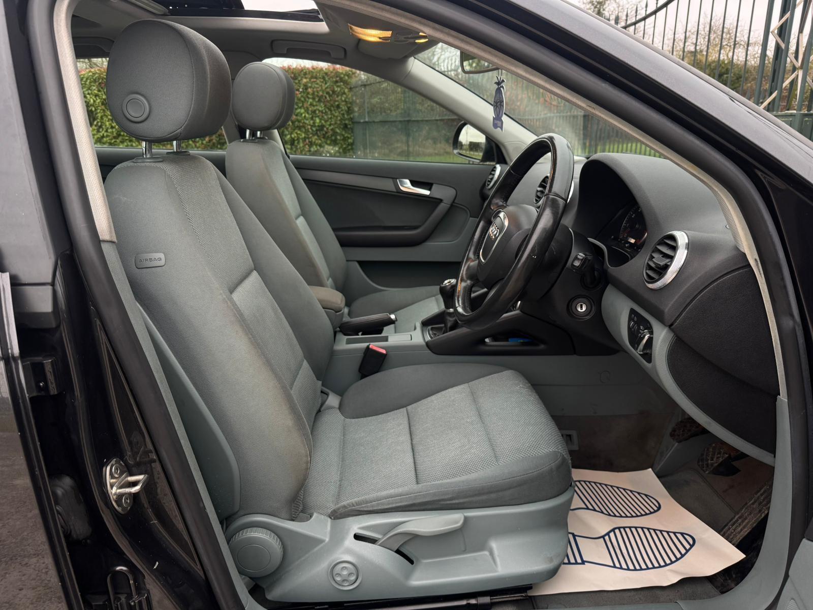 2010 Audi A3 image 10