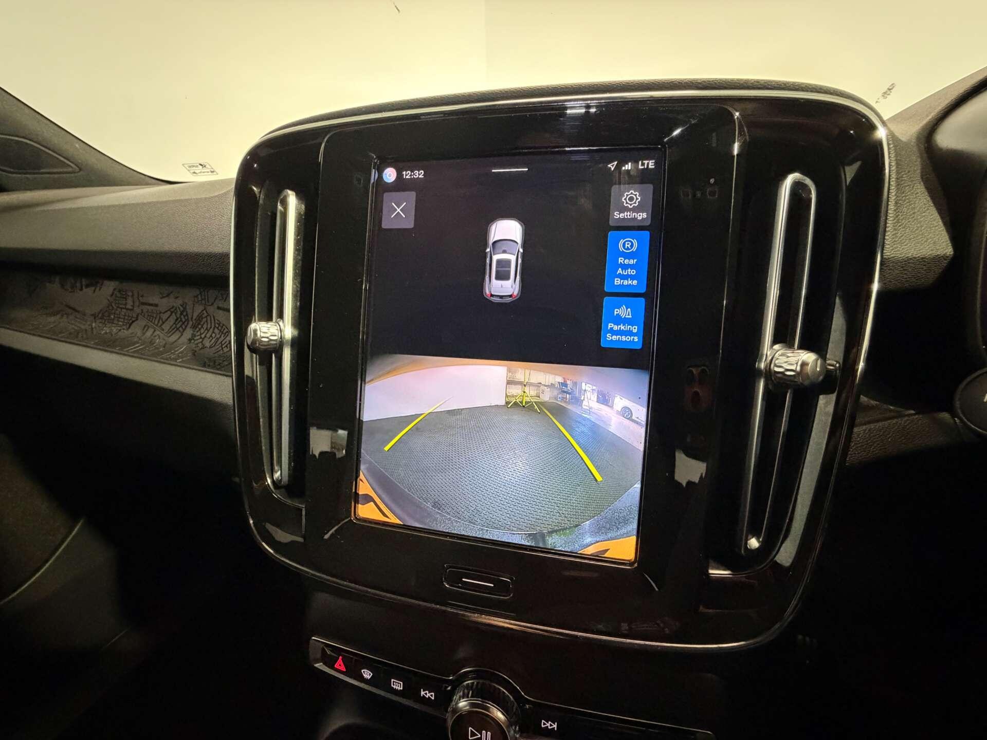 Volvo XC40 view 39