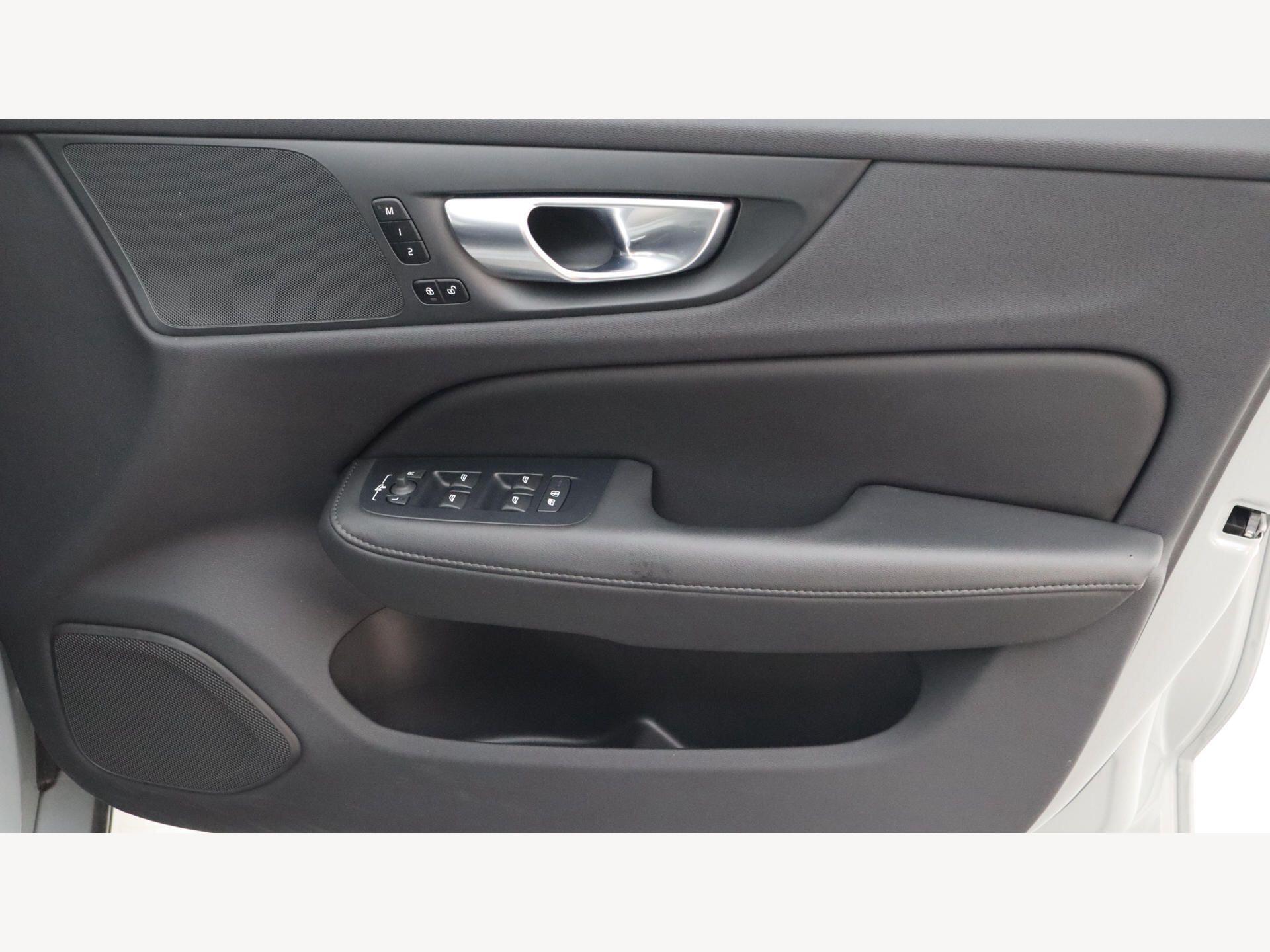 Volvo V60 view 28
