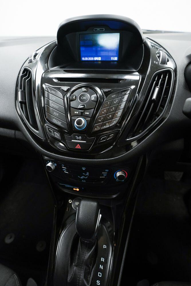 Ford B-Max view 18