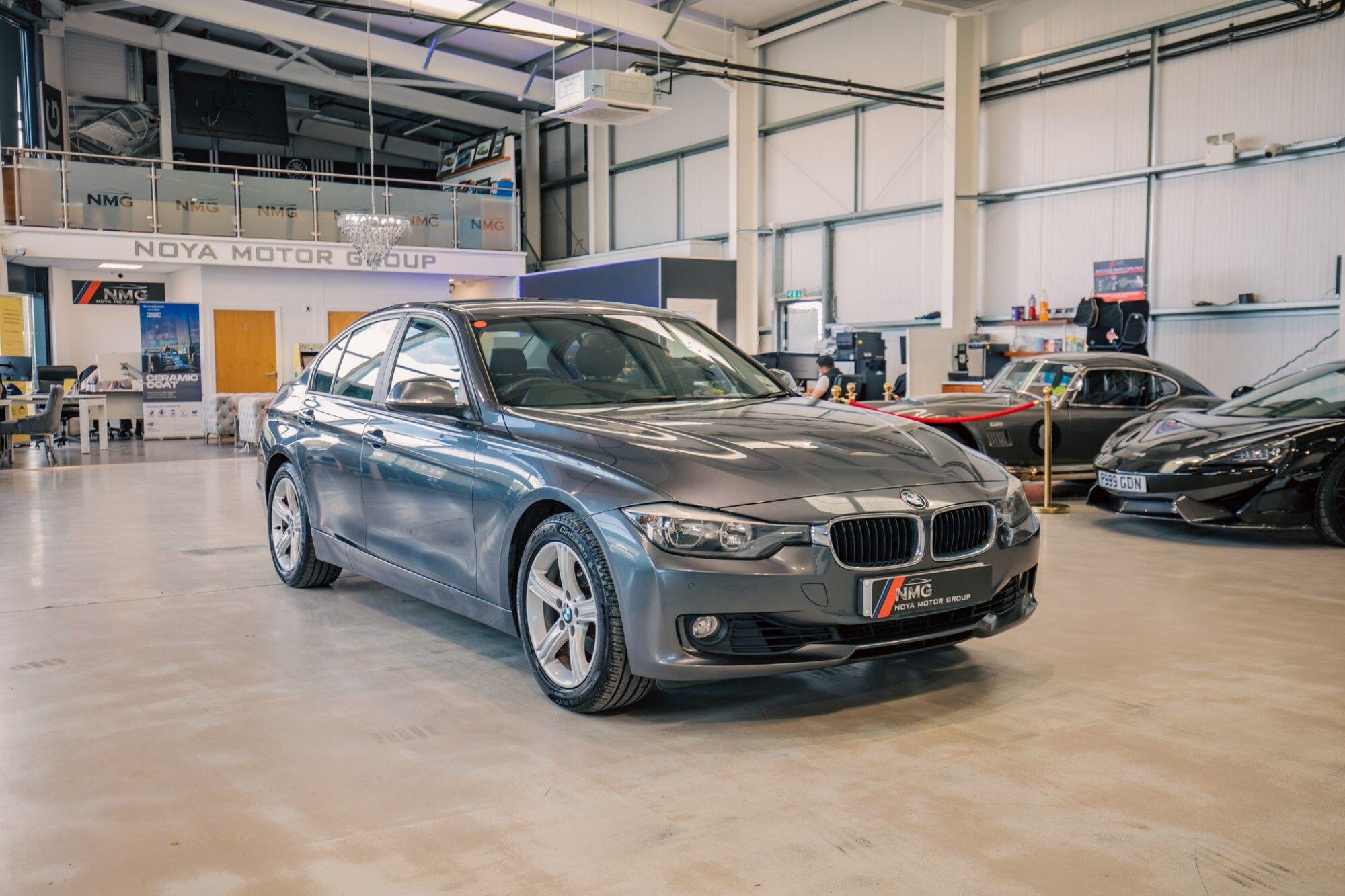 BMW 3 Series view 21