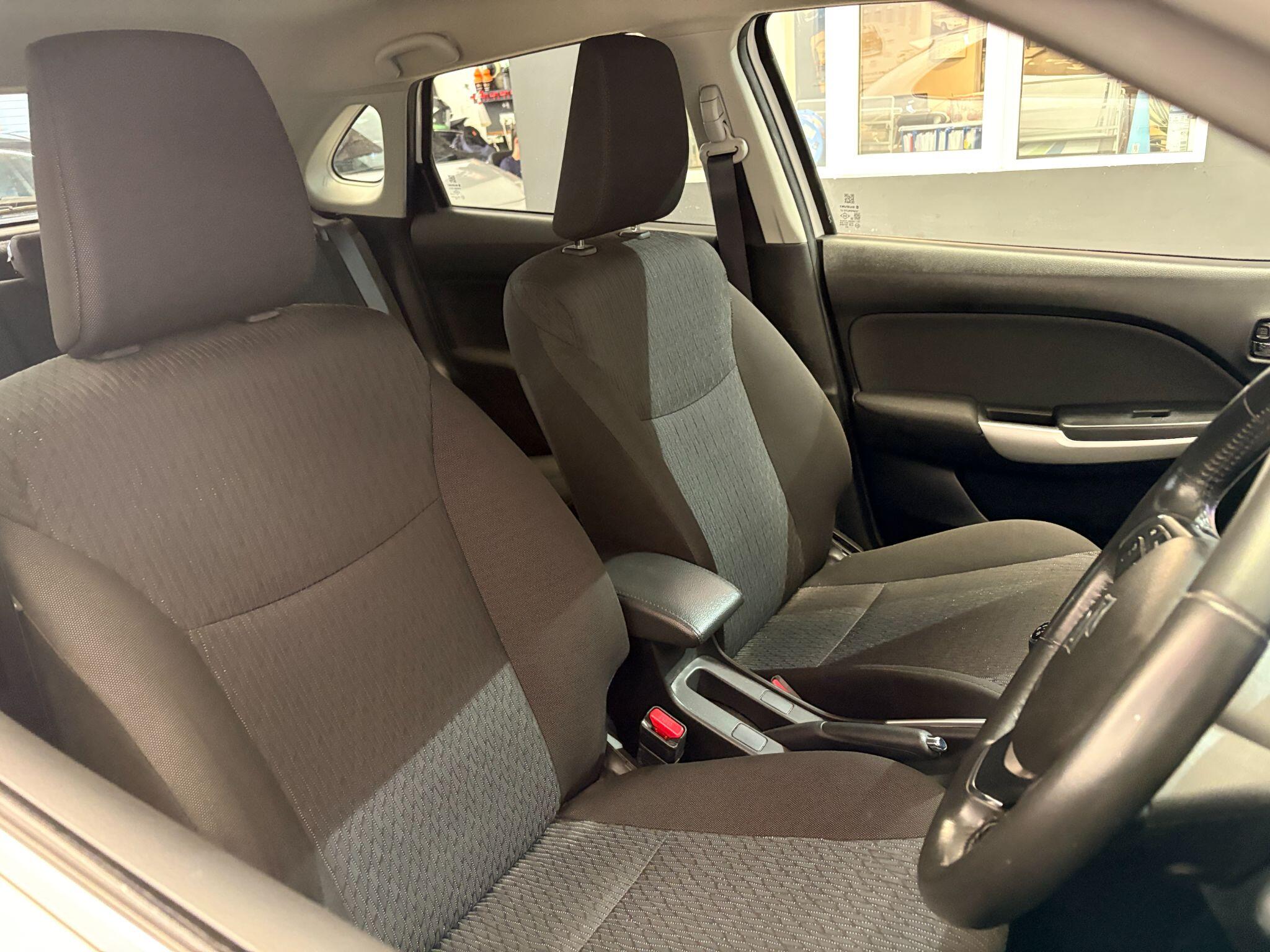 Suzuki Baleno view 36
