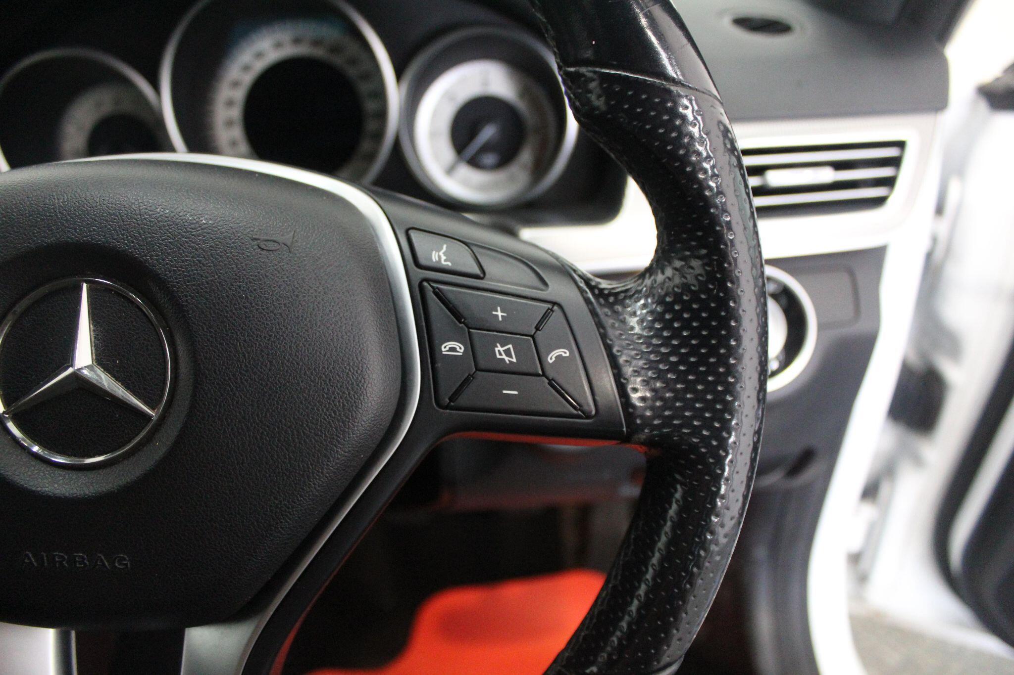 Mercedes-Benz E-Class view 45