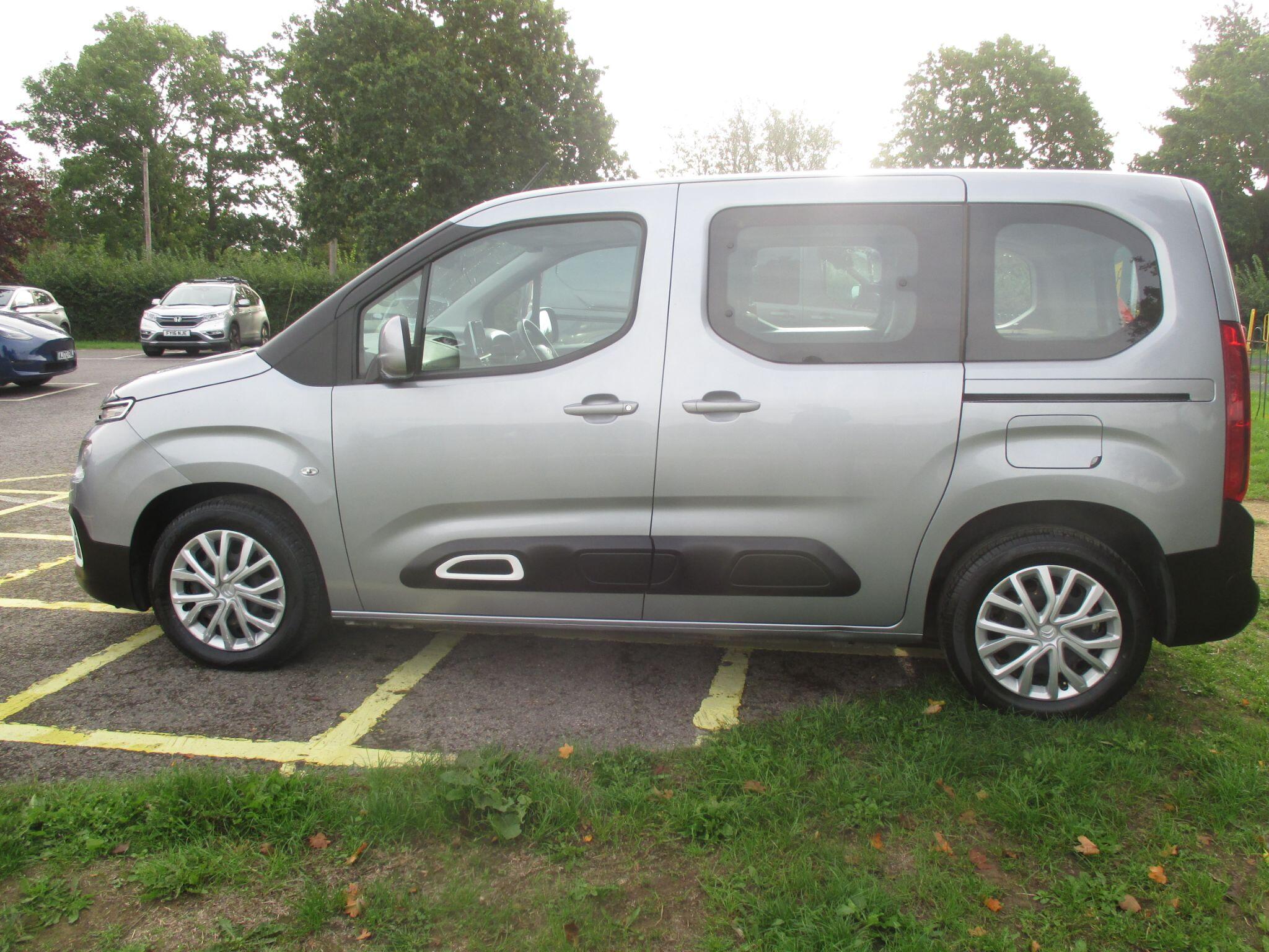 Citroen Berlingo view 16
