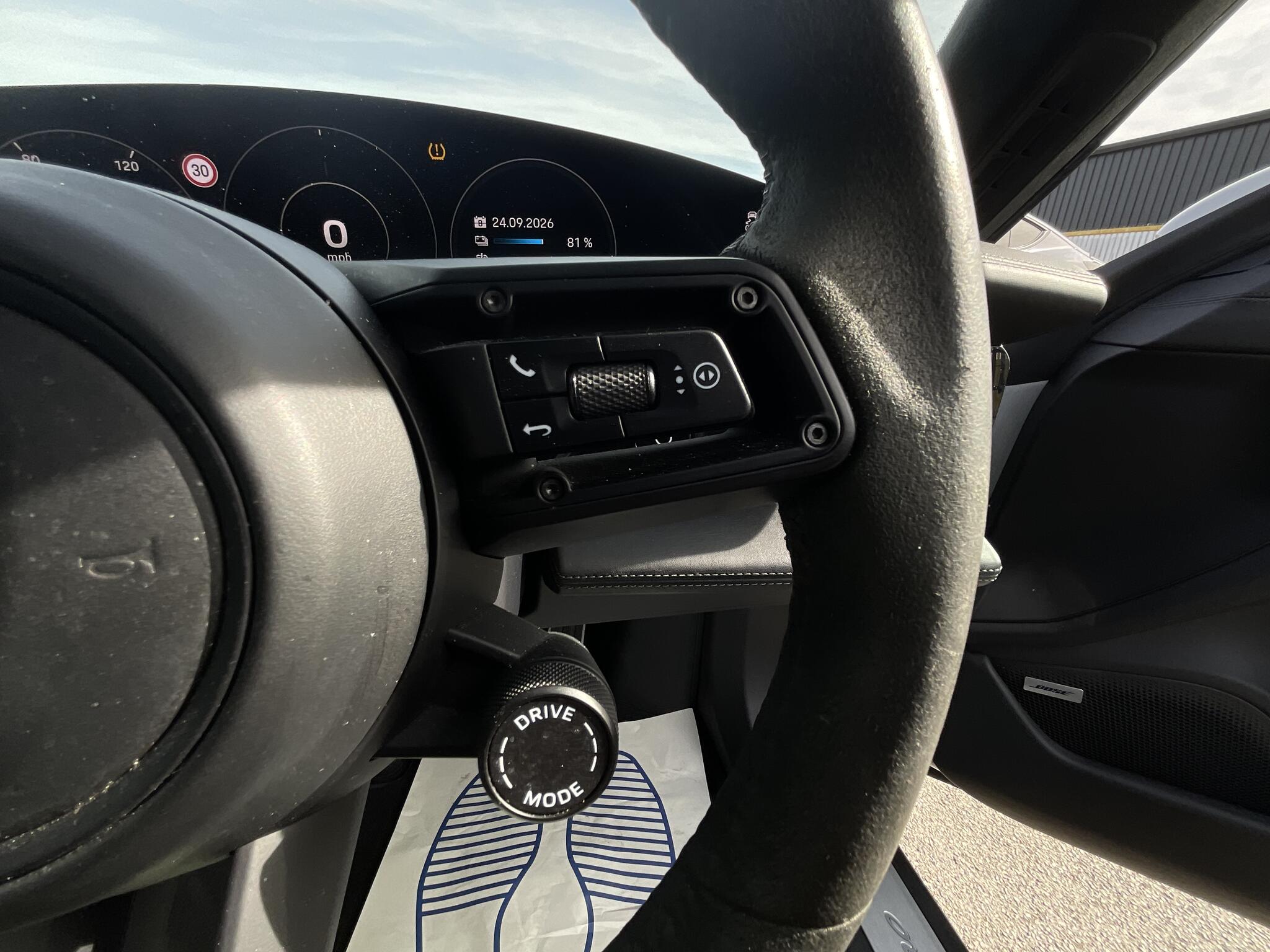 Porsche Taycan view 22