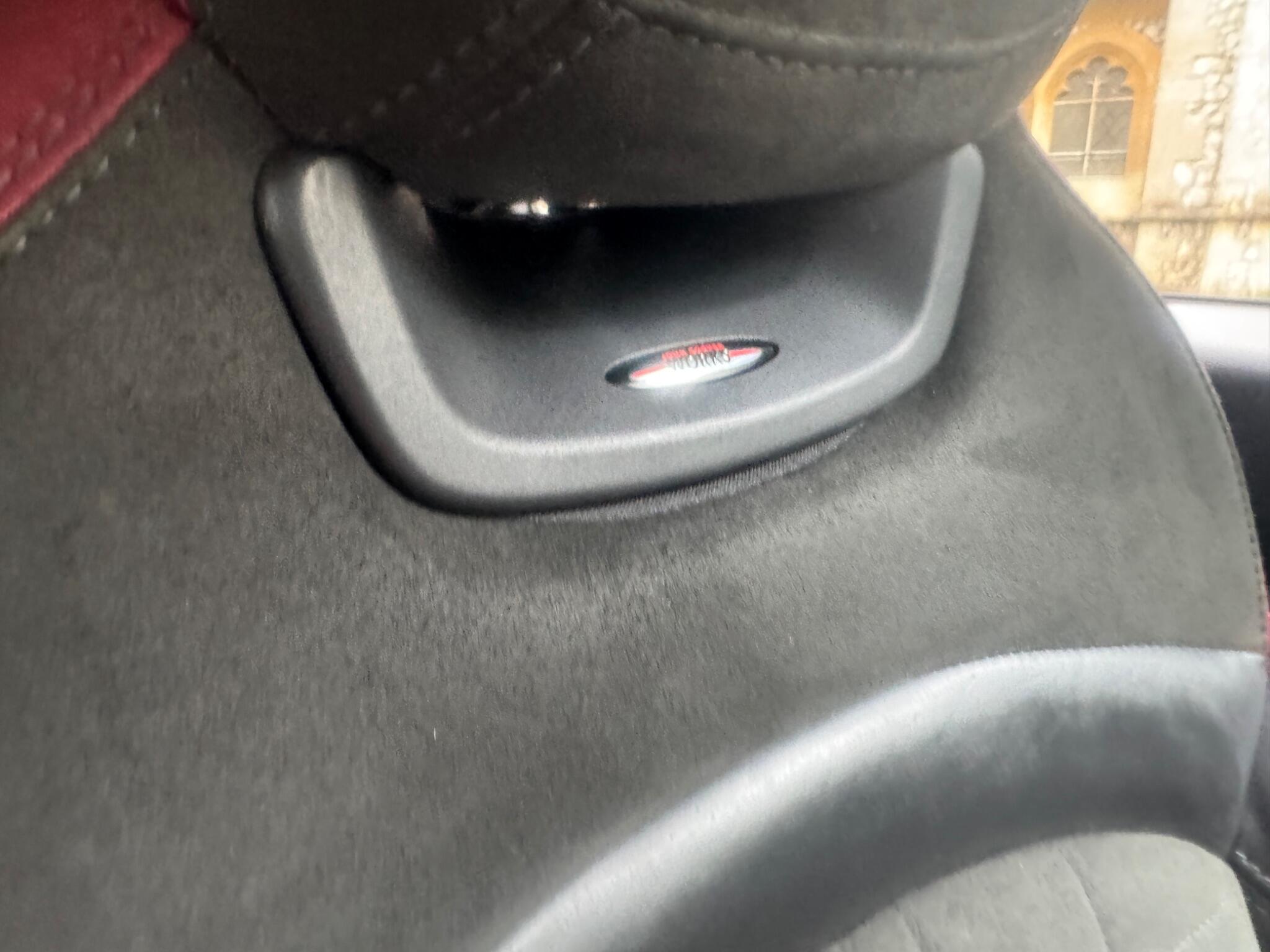 Mini Clubman view 40
