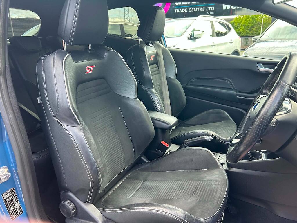 Ford Fiesta view 10