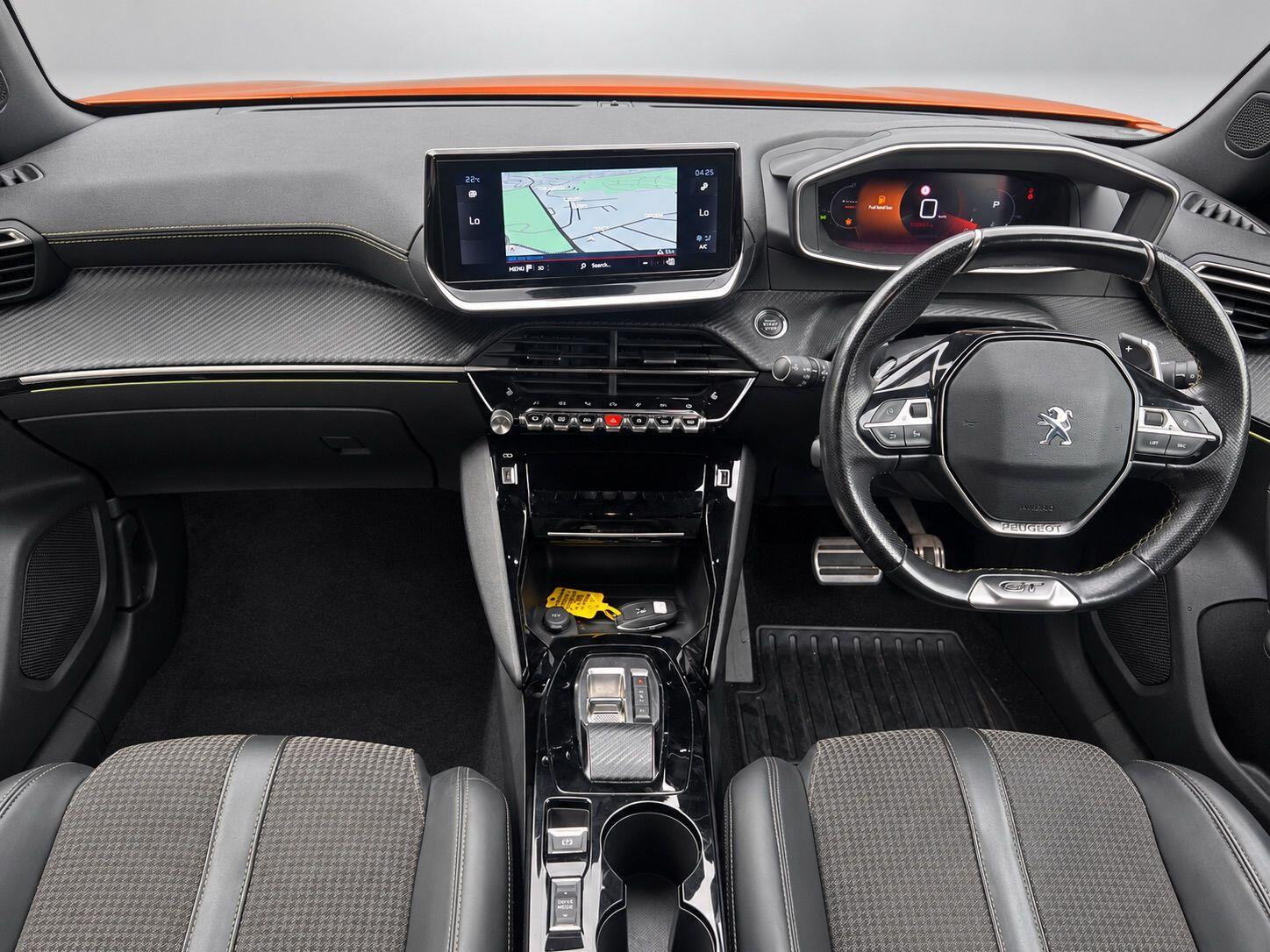 Peugeot 2008 view 2