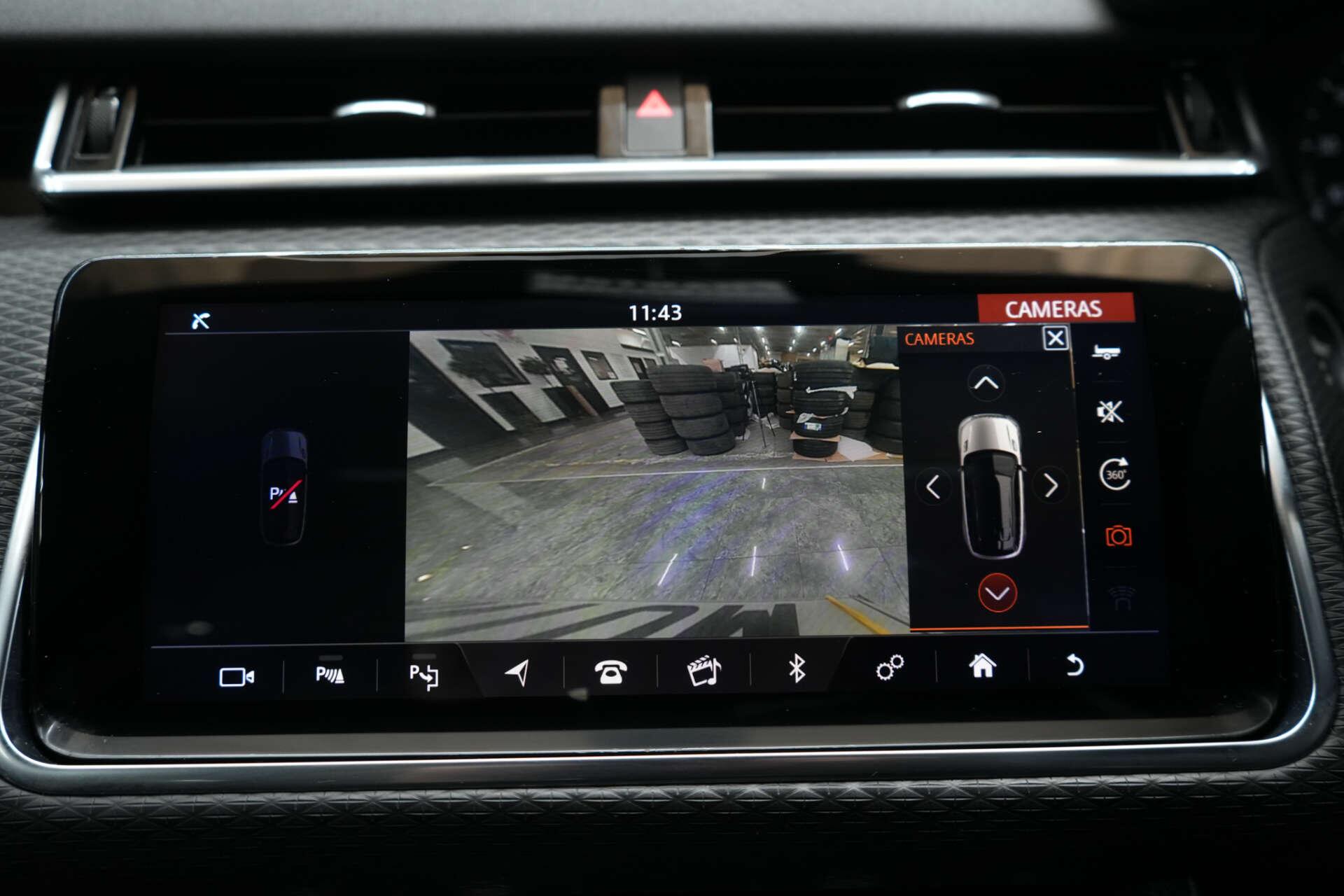 Land Rover Range Rover Velar view 42
