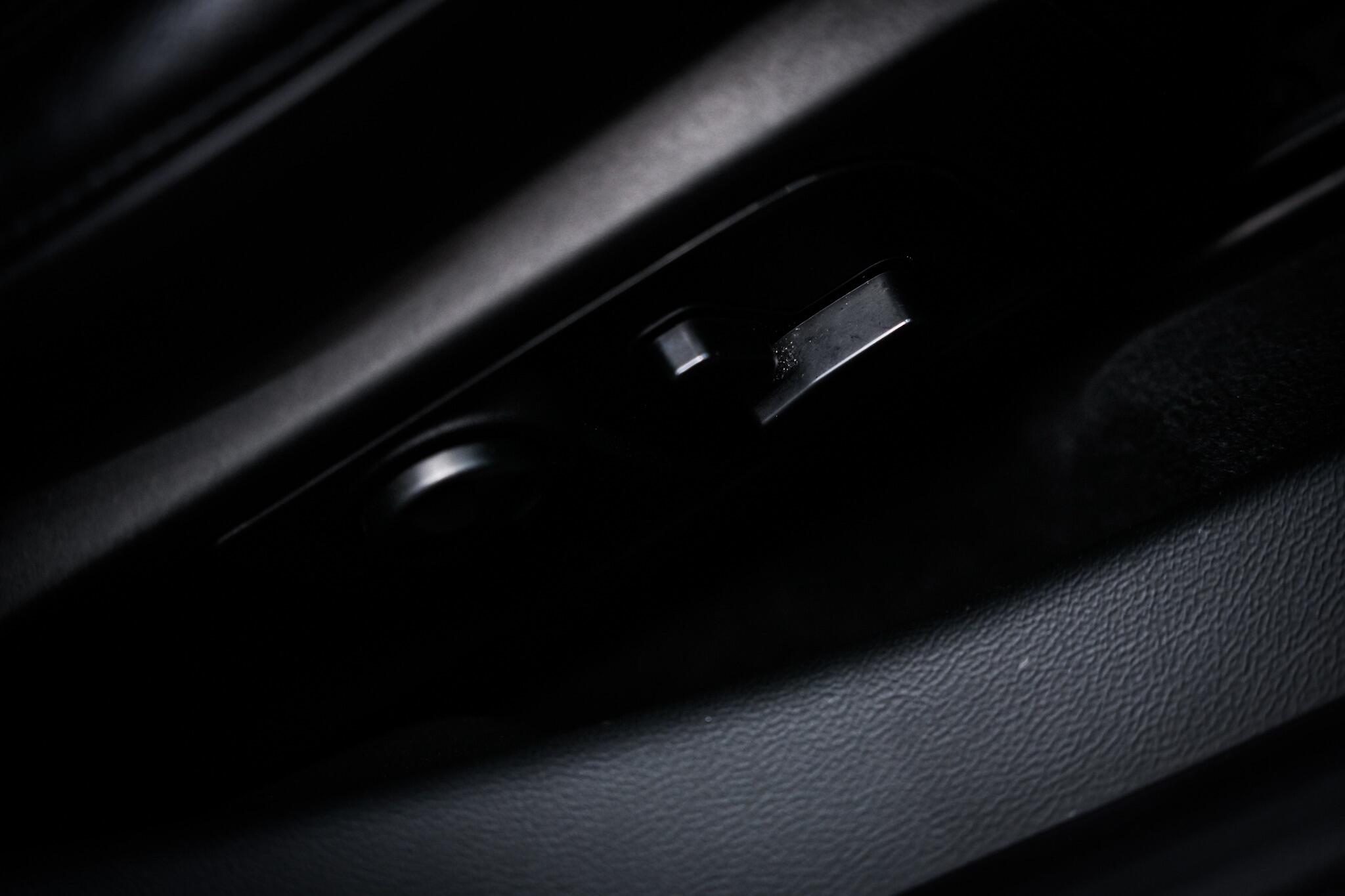 Maserati Quattroporte view 58