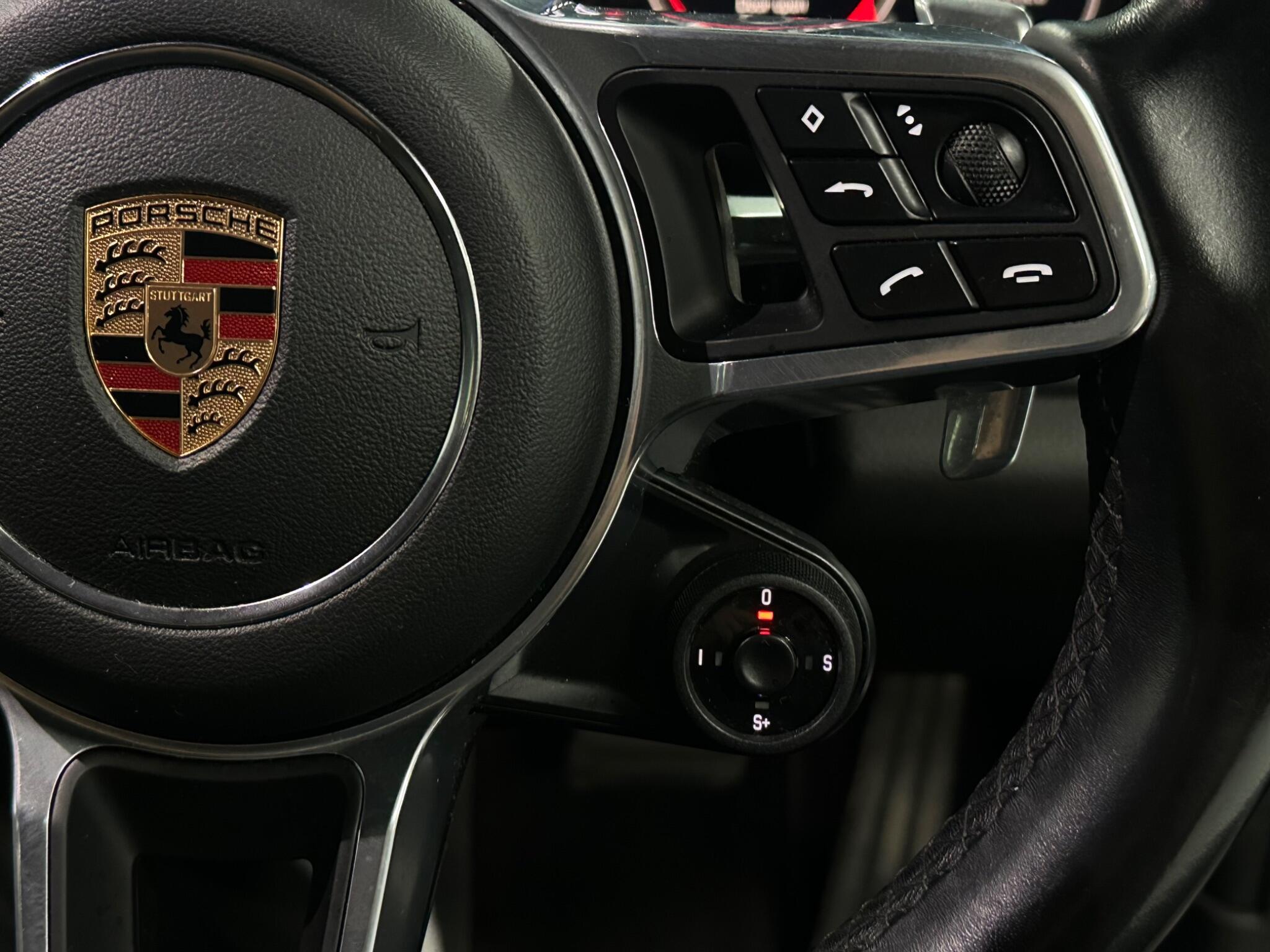 Porsche Panamera view 34