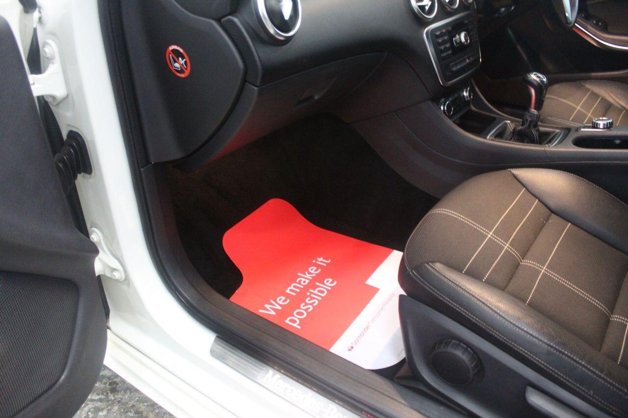 Mercedes-Benz A-Class view 29