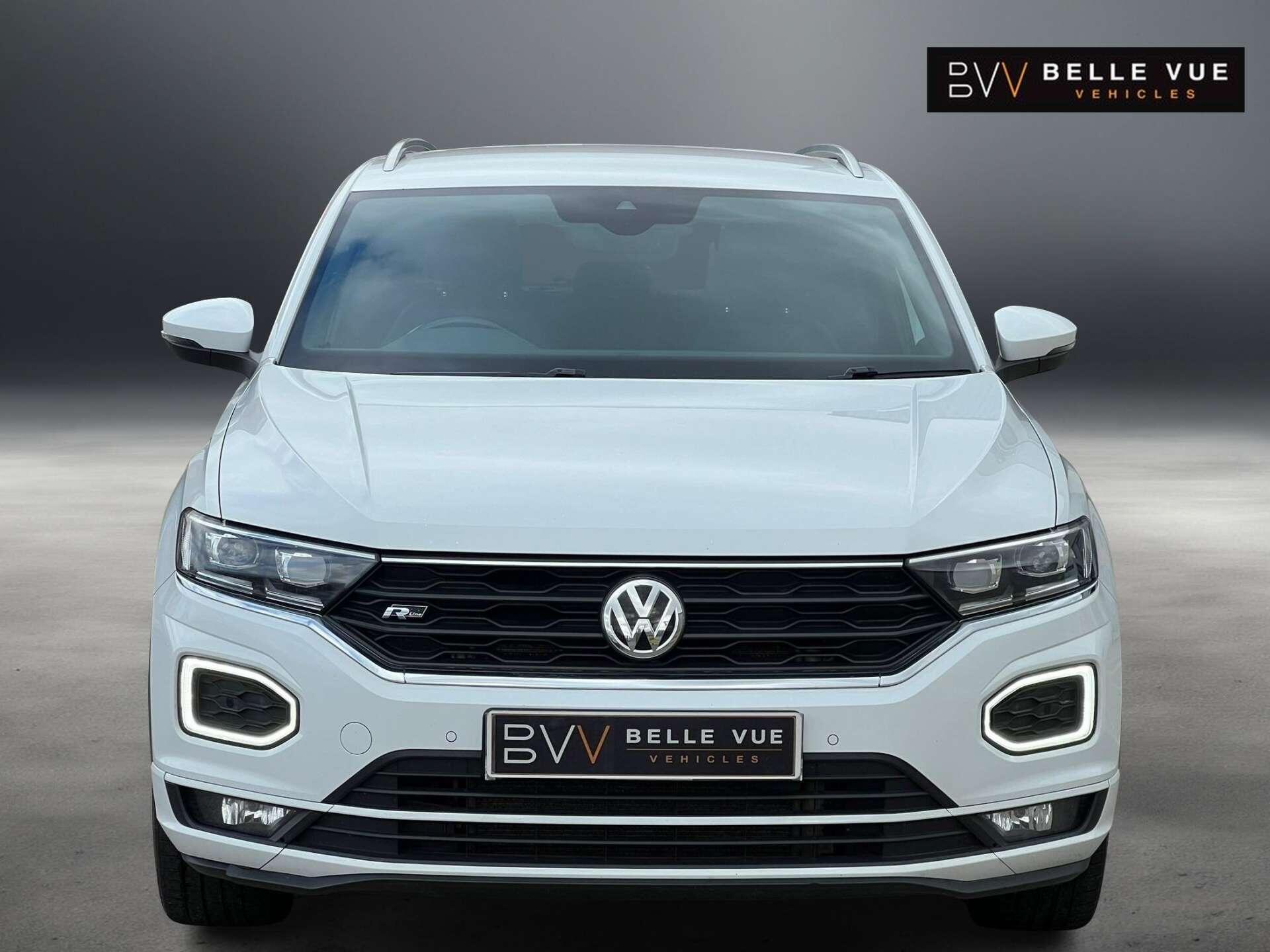 Volkswagen T-Roc view 7
