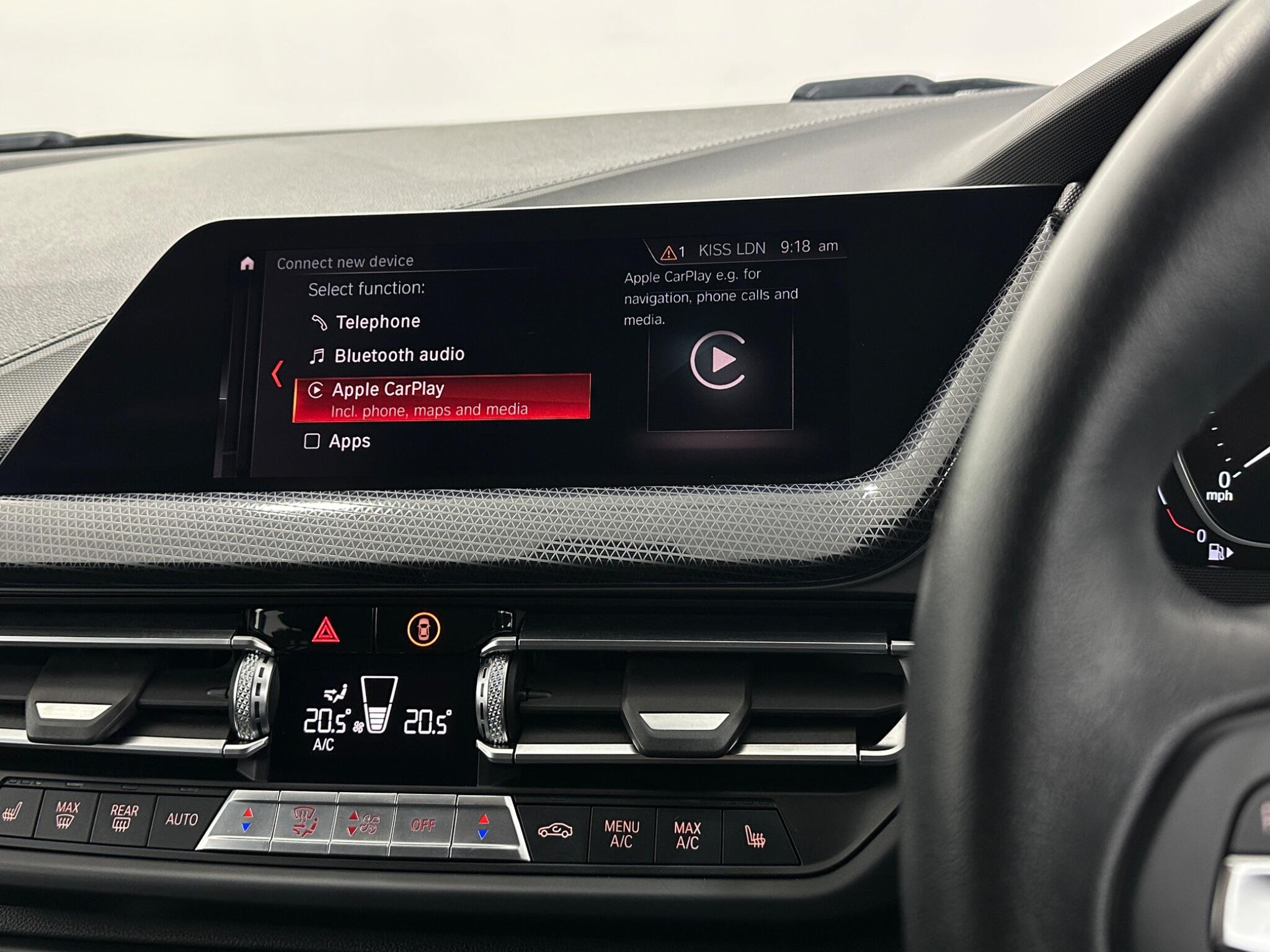 BMW 1 Series view 25