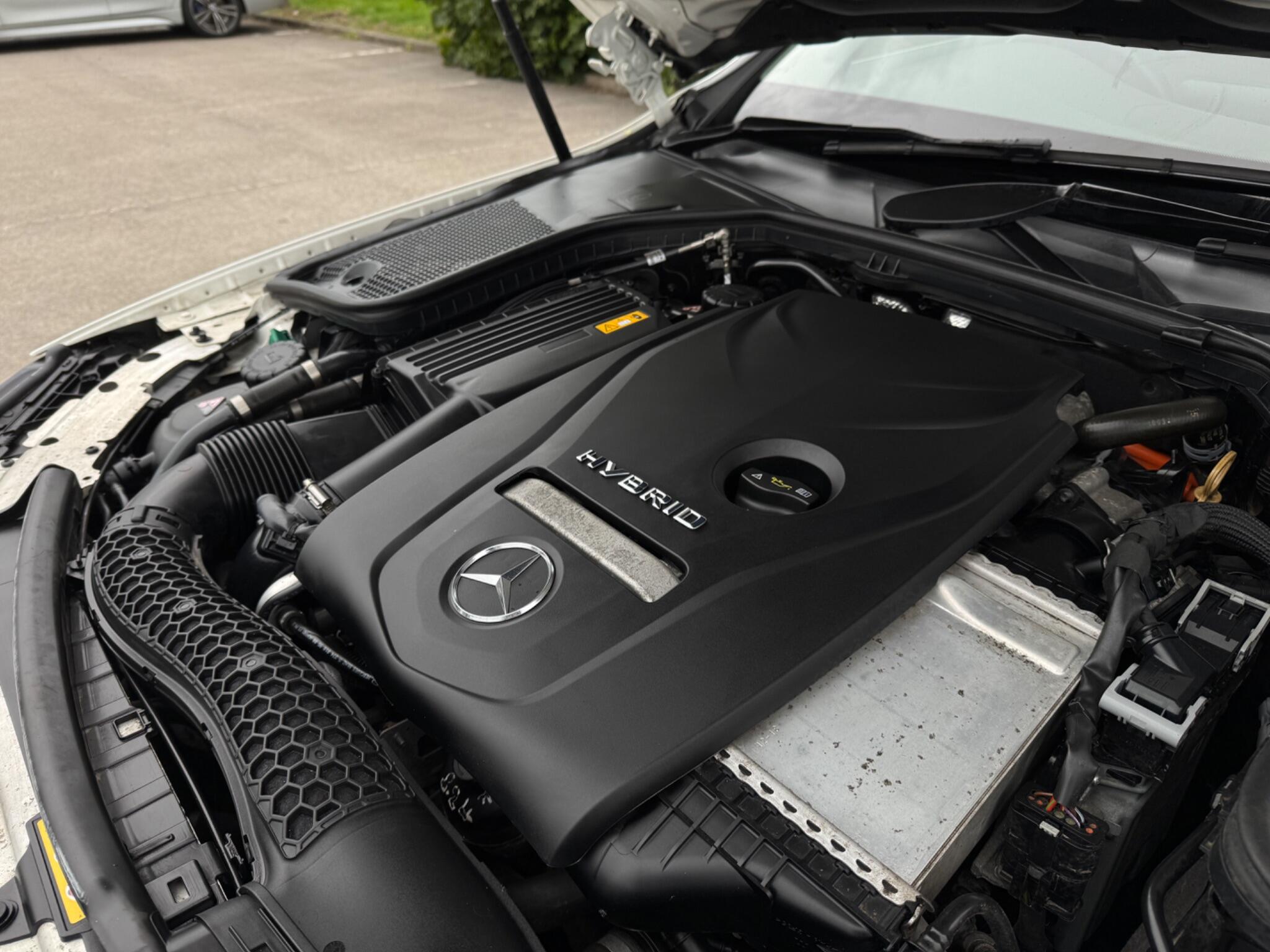 Mercedes-Benz C-Class view 79