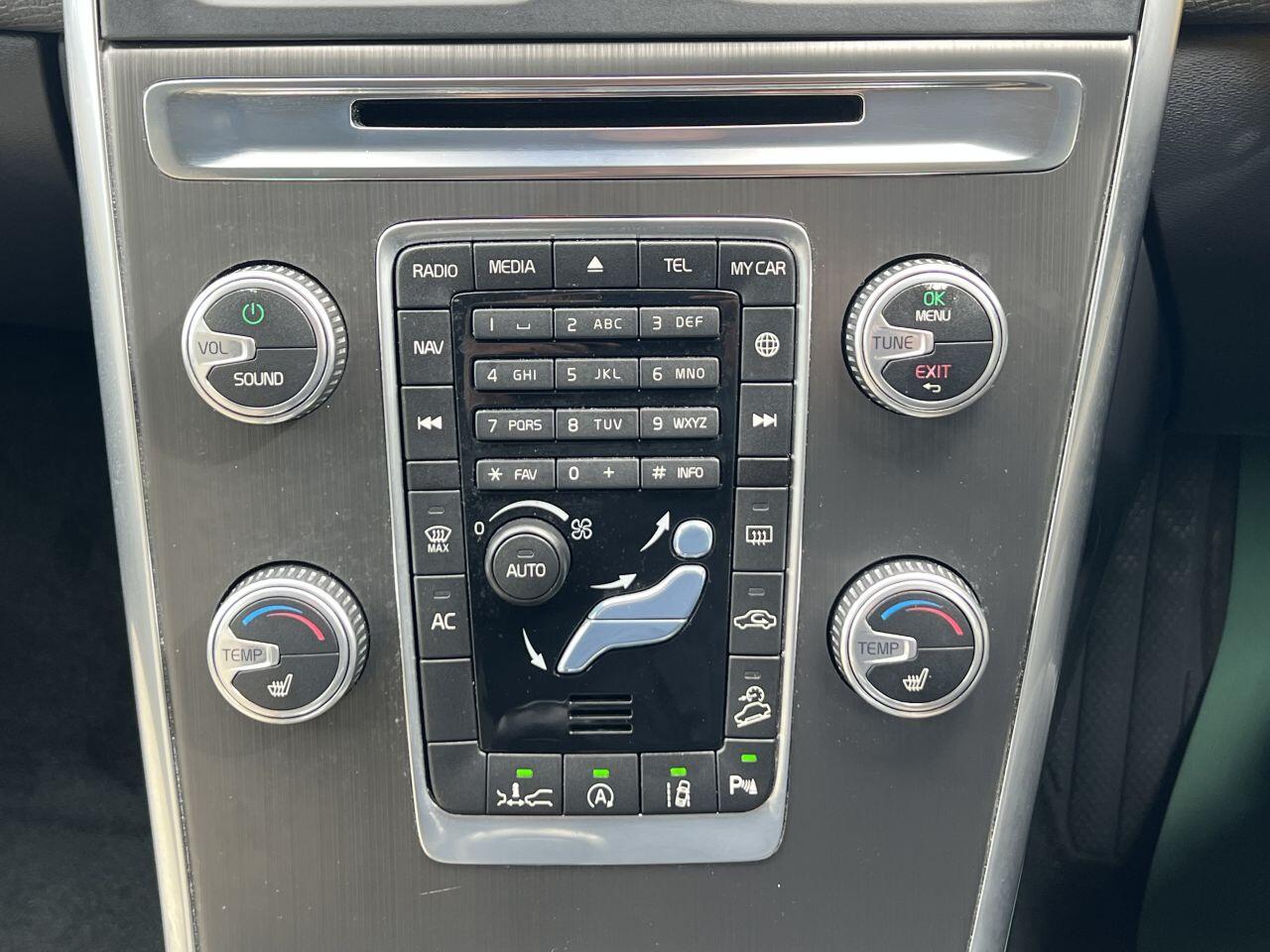 Volvo XC60 view 35