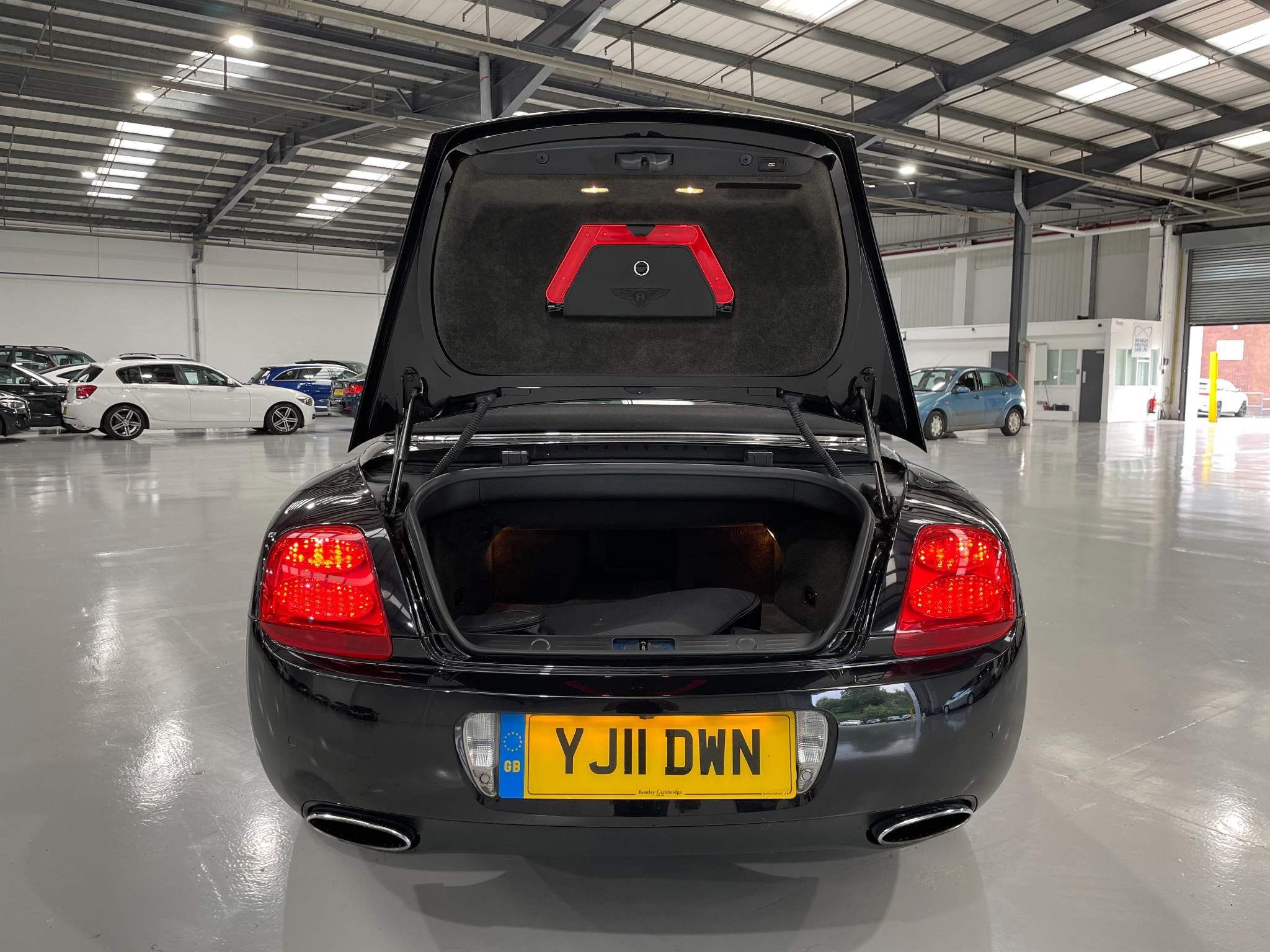 Bentley Continental view 39