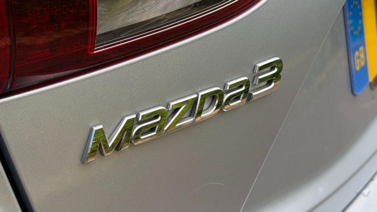 Mazda Mazda3 view 39