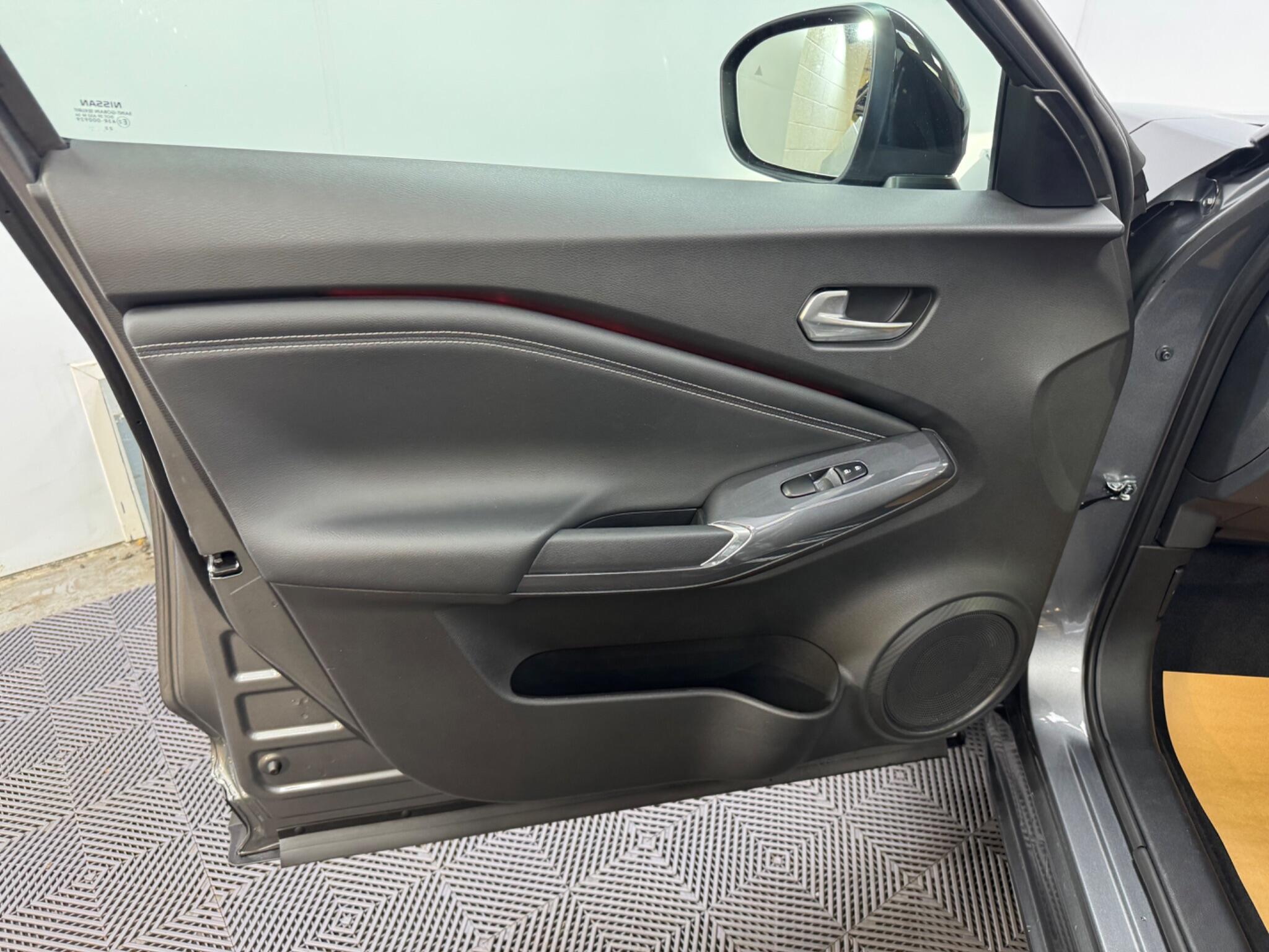 Nissan Juke view 37