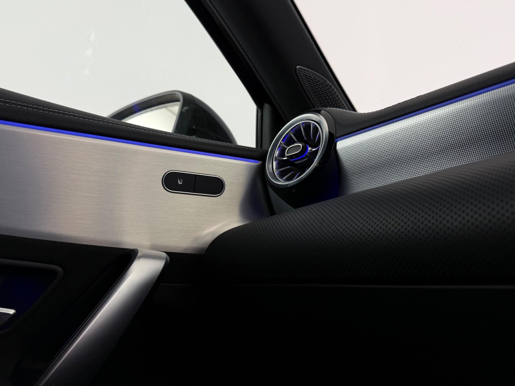 Mercedes-Benz A-Class view 32