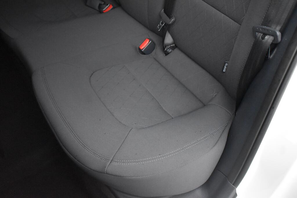 Kia Rio view 44