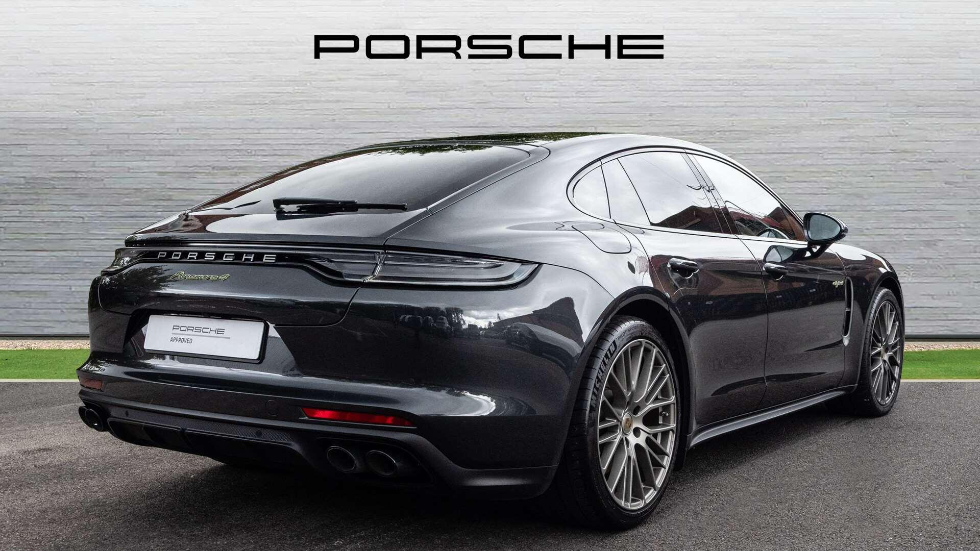 Porsche Panamera view 3
