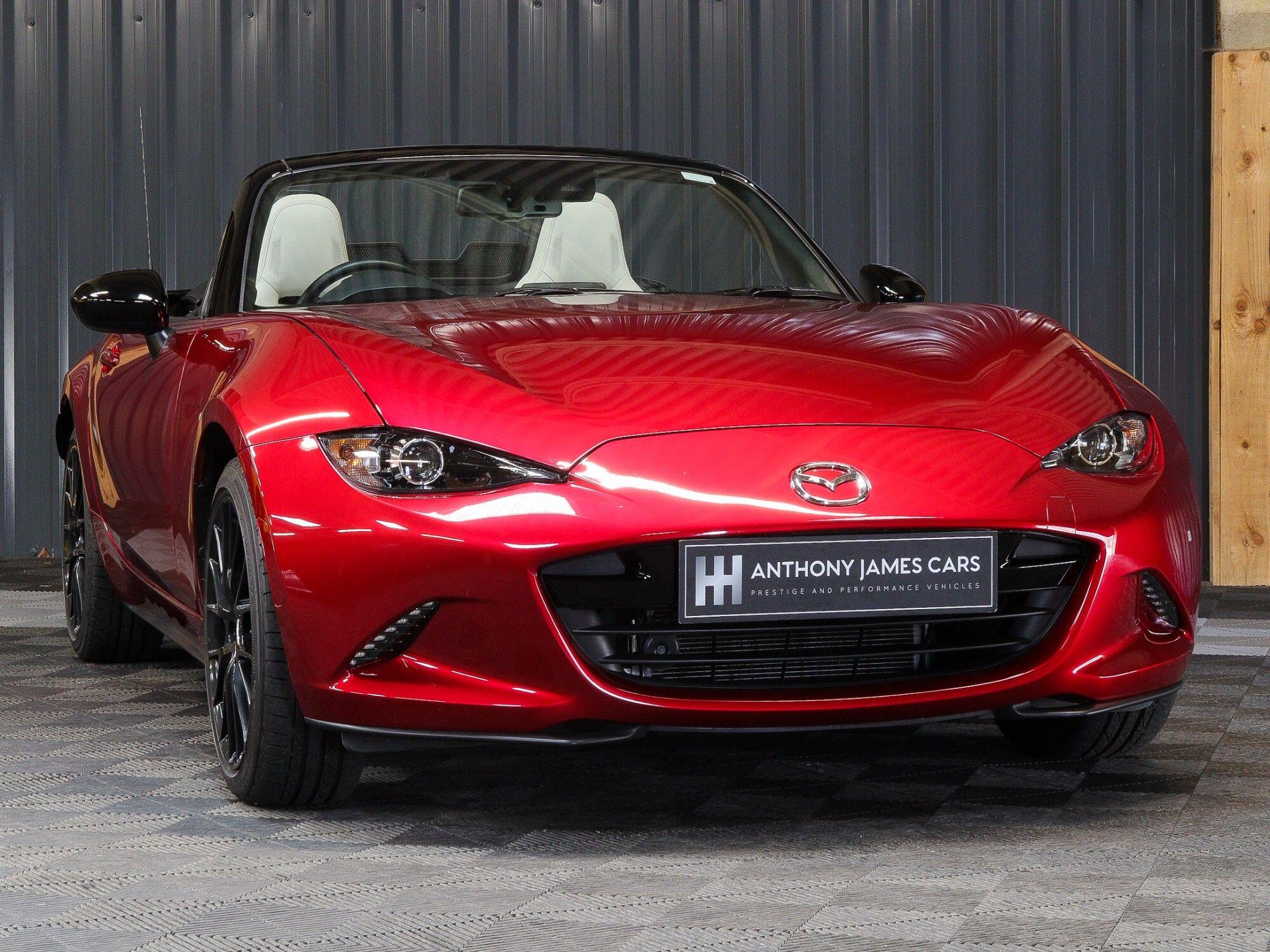 Mazda MX-5 view 35