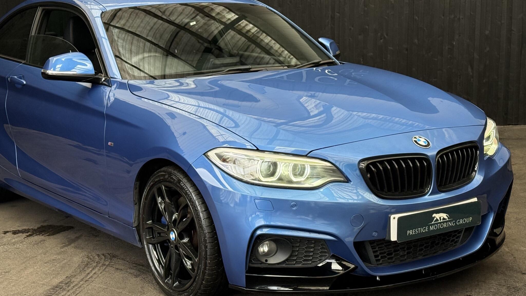 BMW 2 Series view 4