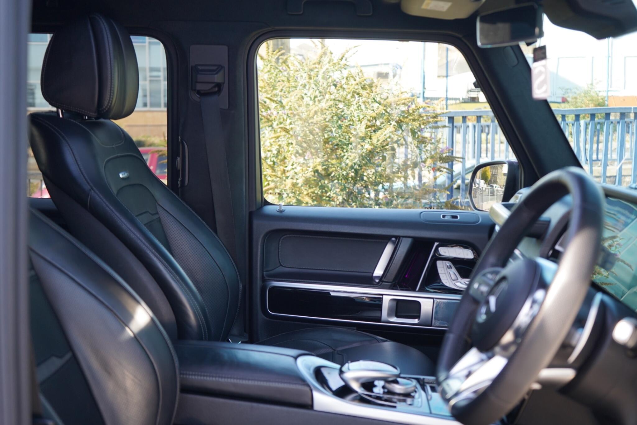Mercedes-Benz G-Class view 3