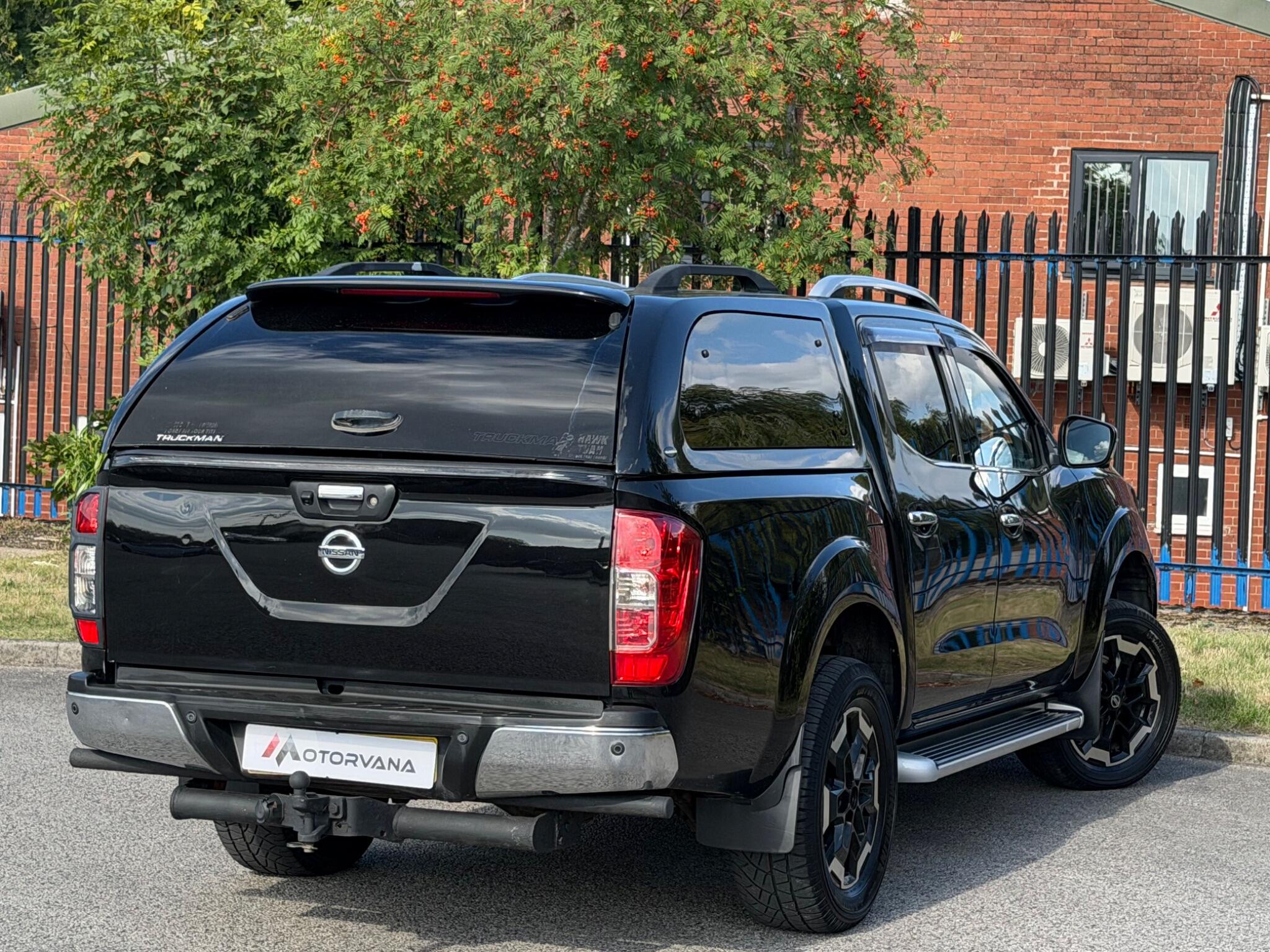 Nissan Navara view 10