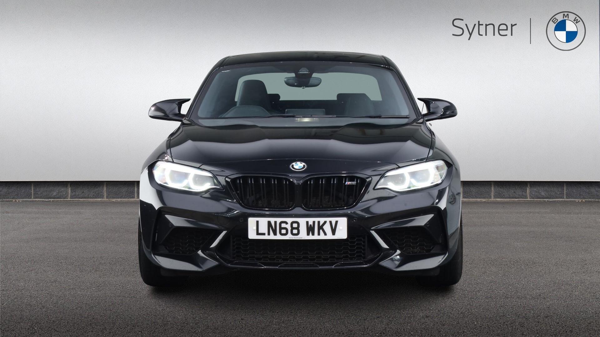 BMW M2 view 16