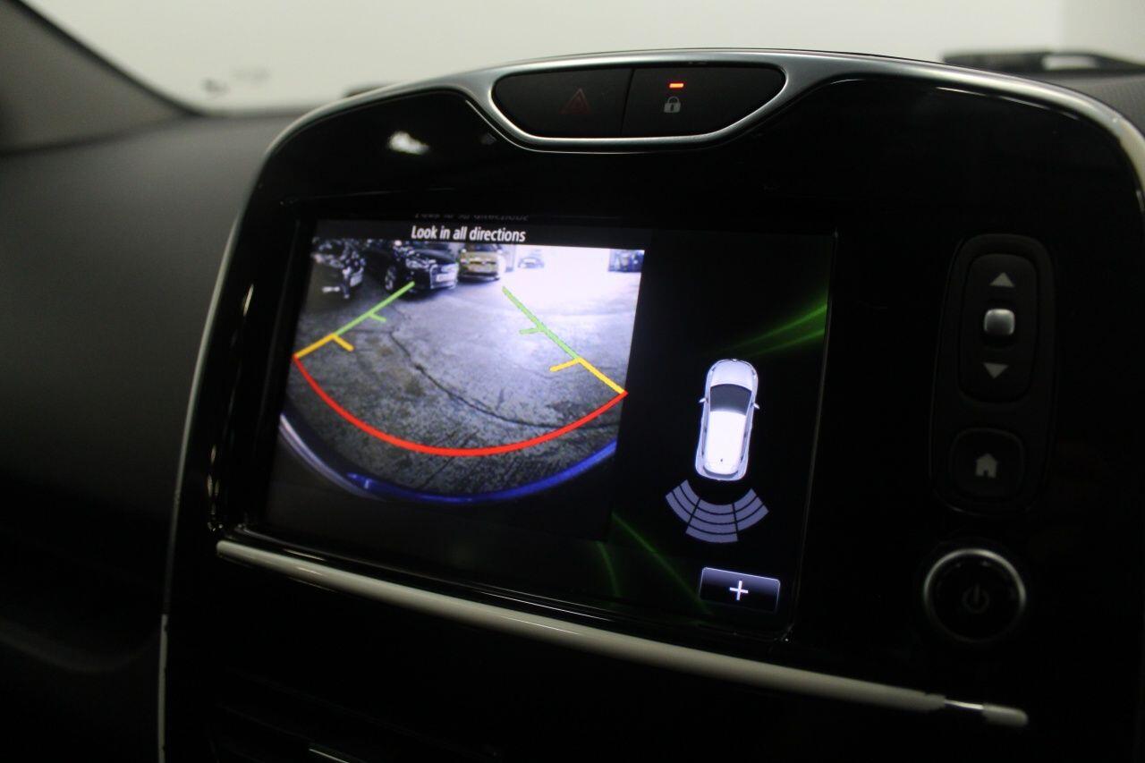 Renault Clio view 35