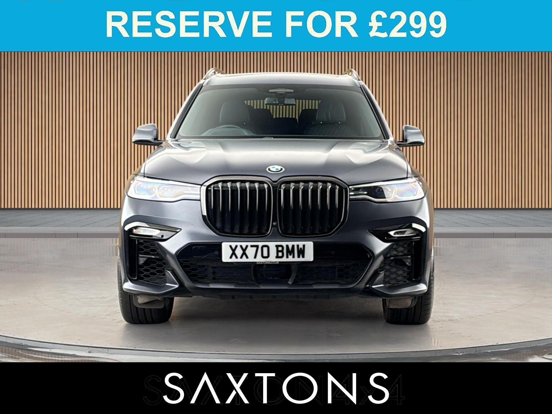 BMW X7 view 3