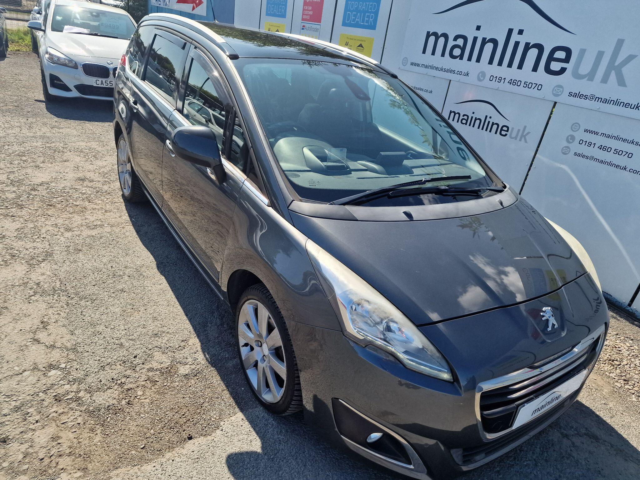 2015 Peugeot 5008 in Grey for sale